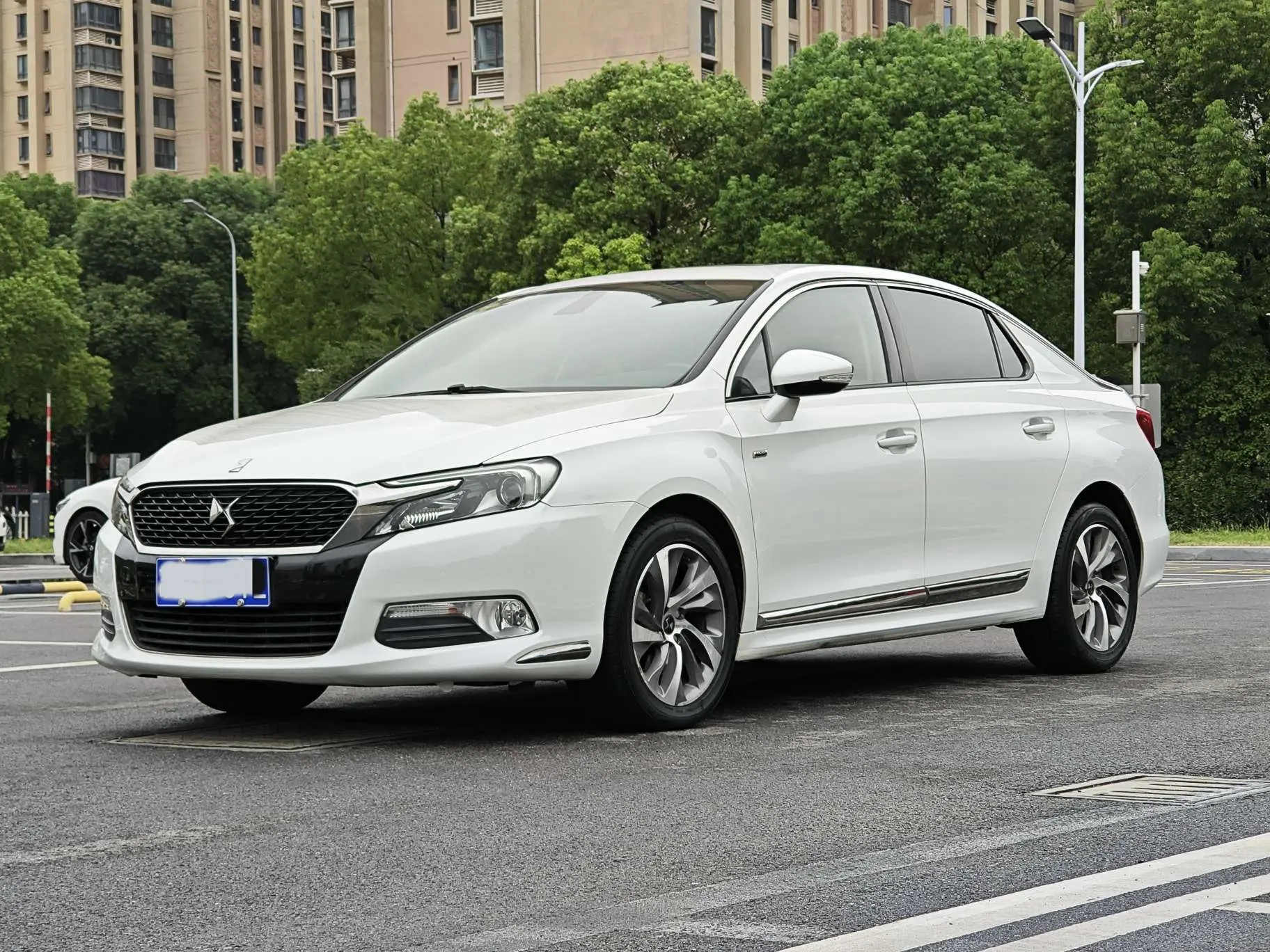 DS 5LS