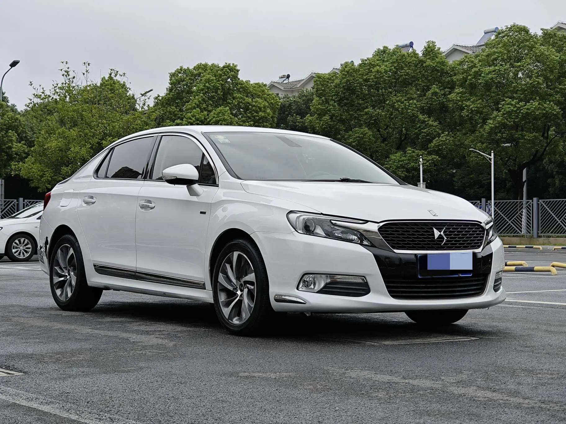 DS 5LS
