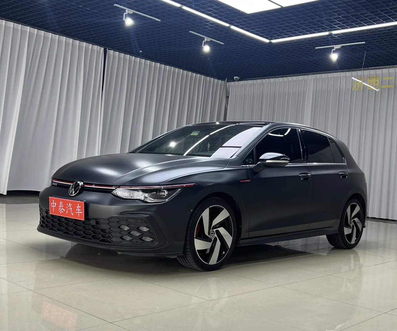 Volkswagen Golf GTI