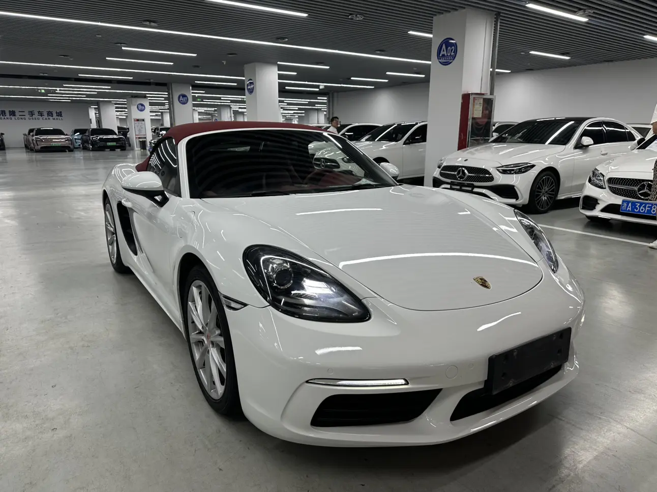 Porsche 718