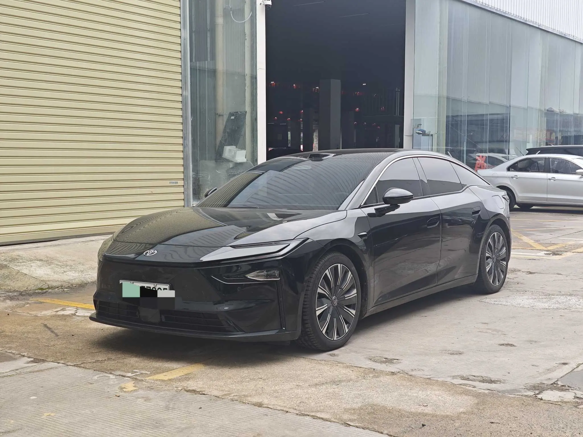 Toyota Platinum 7