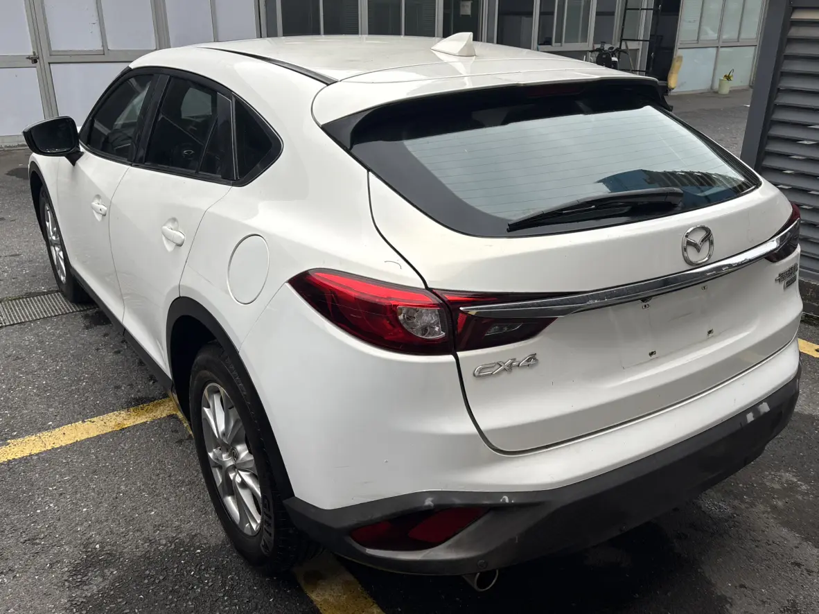 Mazda CX-4