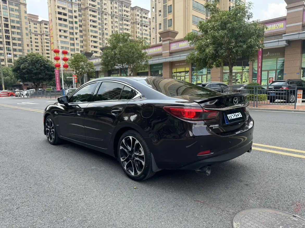 Mazda Atenza