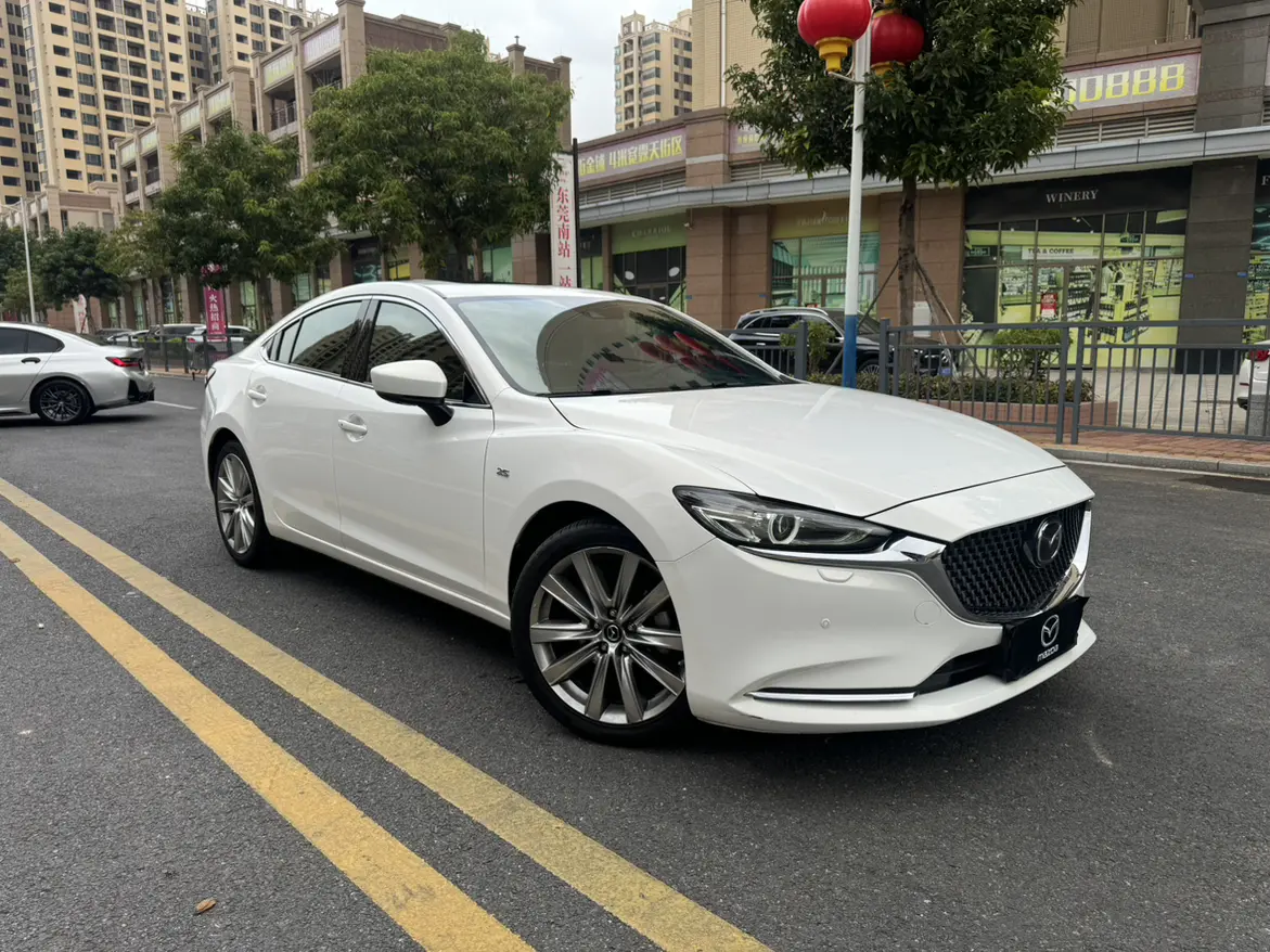 Mazda Atenza