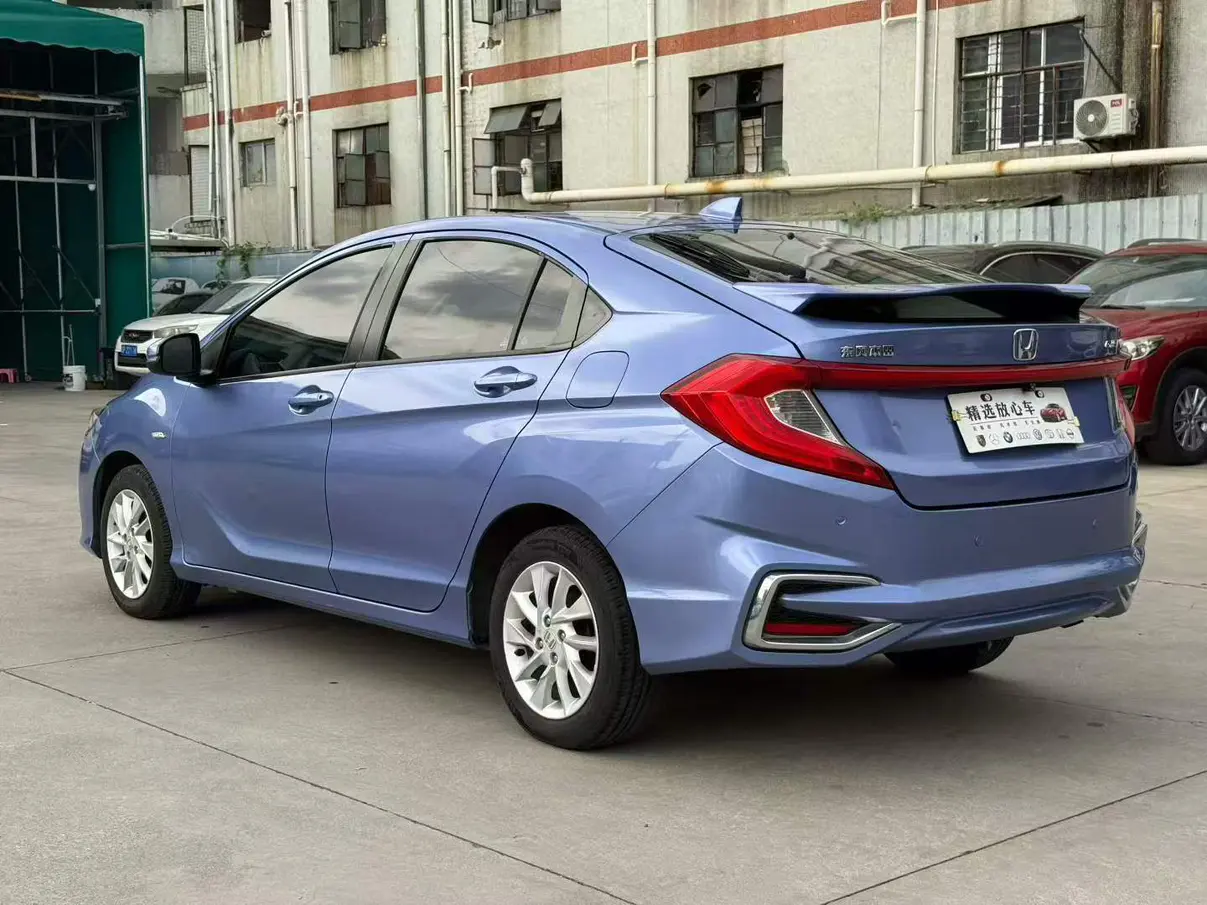 Honda Gienia