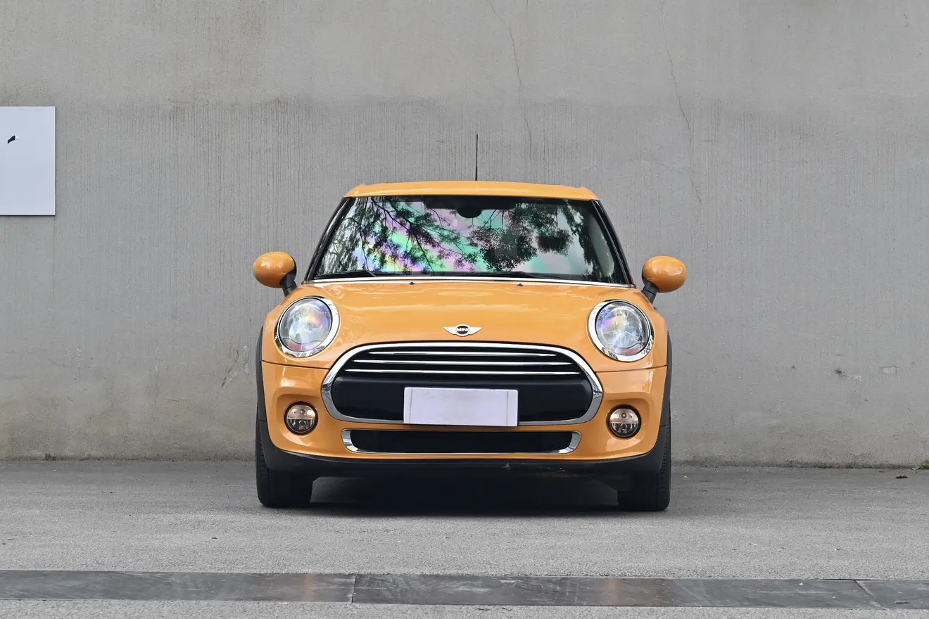 MINI 