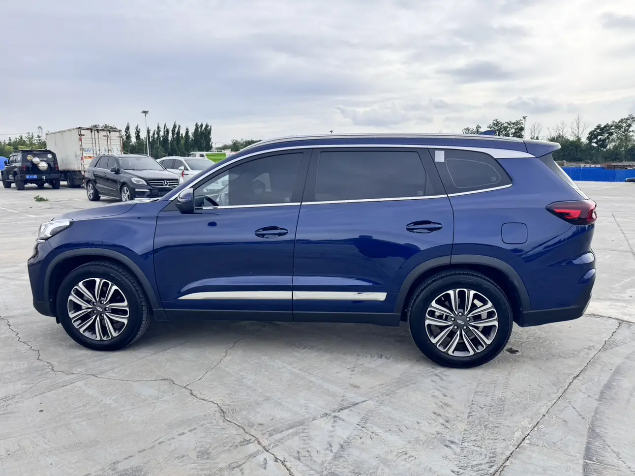 Chery Tiggo 8