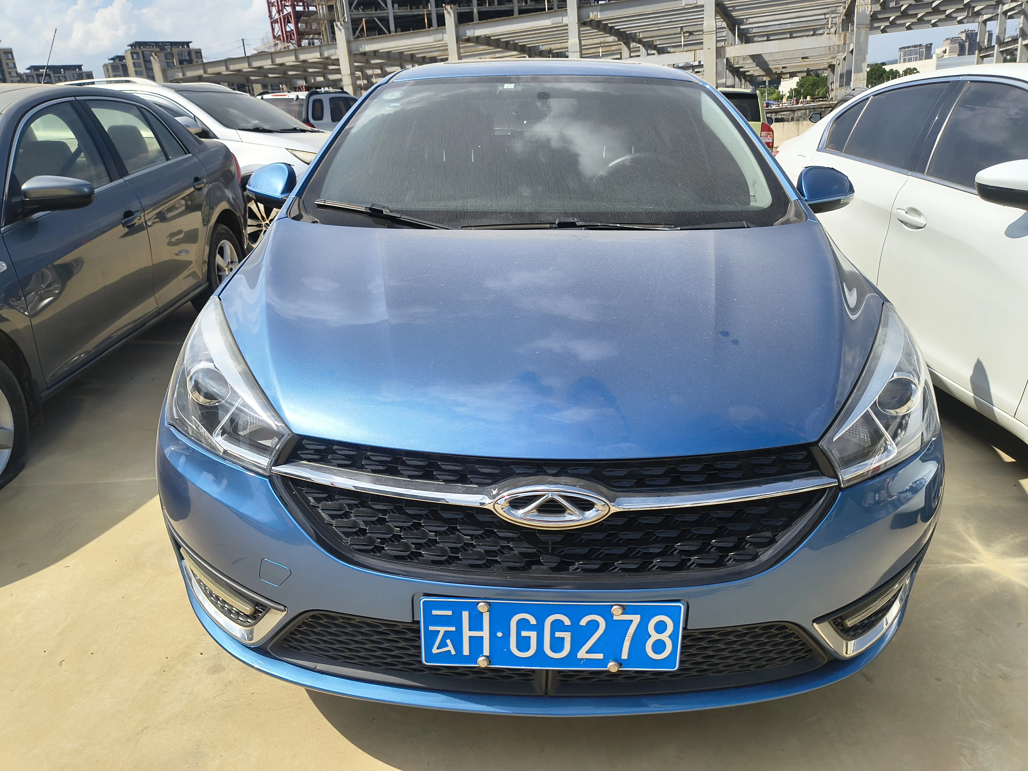 Chery Arrizo 5