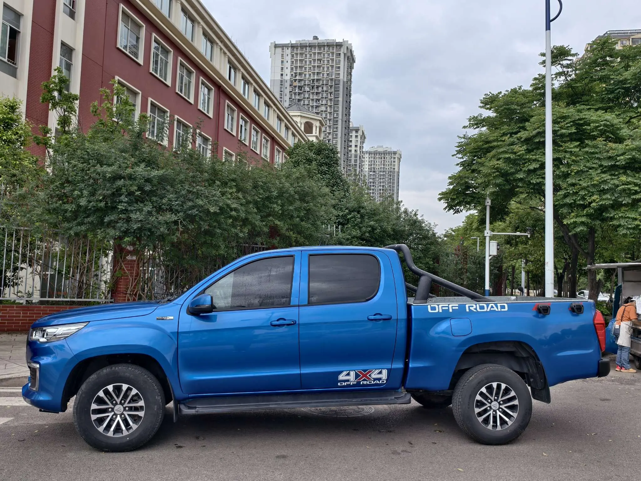 Foton Those who open up the land control the road