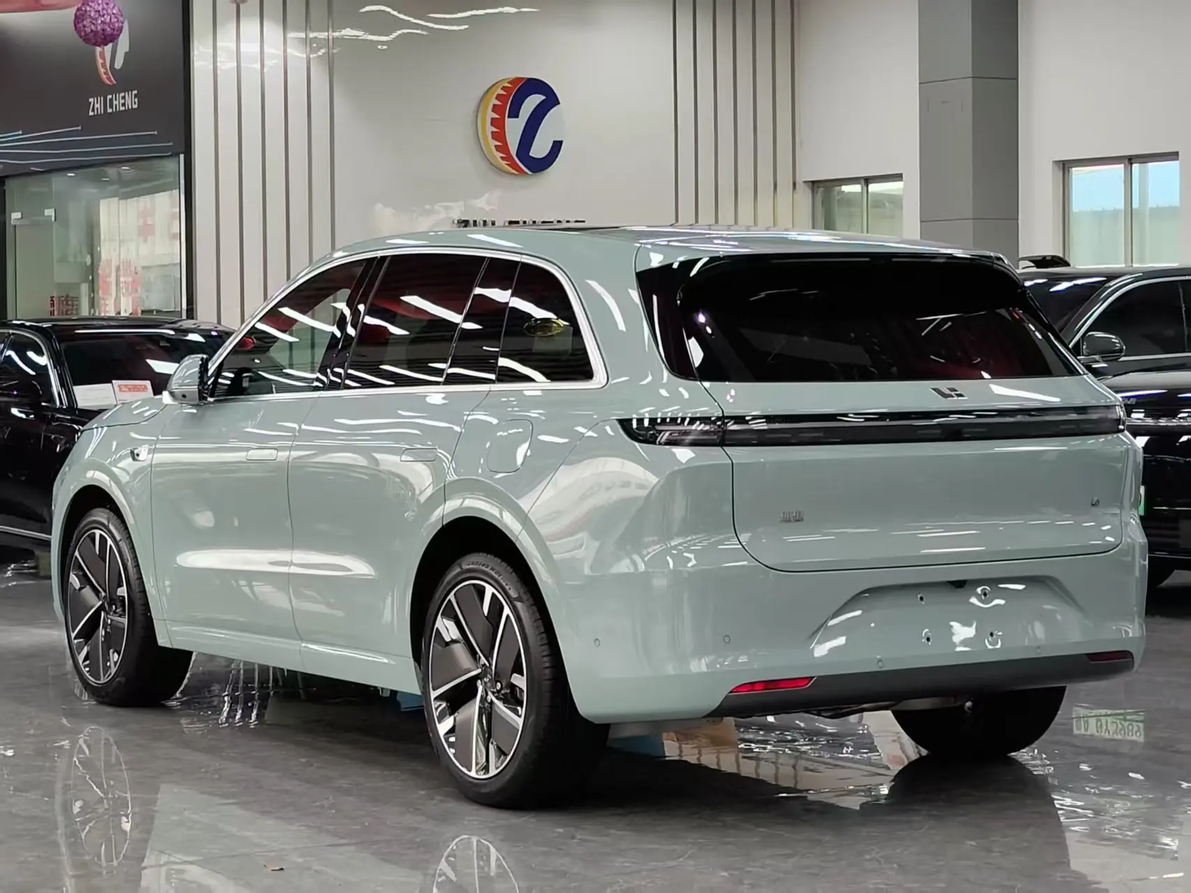 Lixiang L6