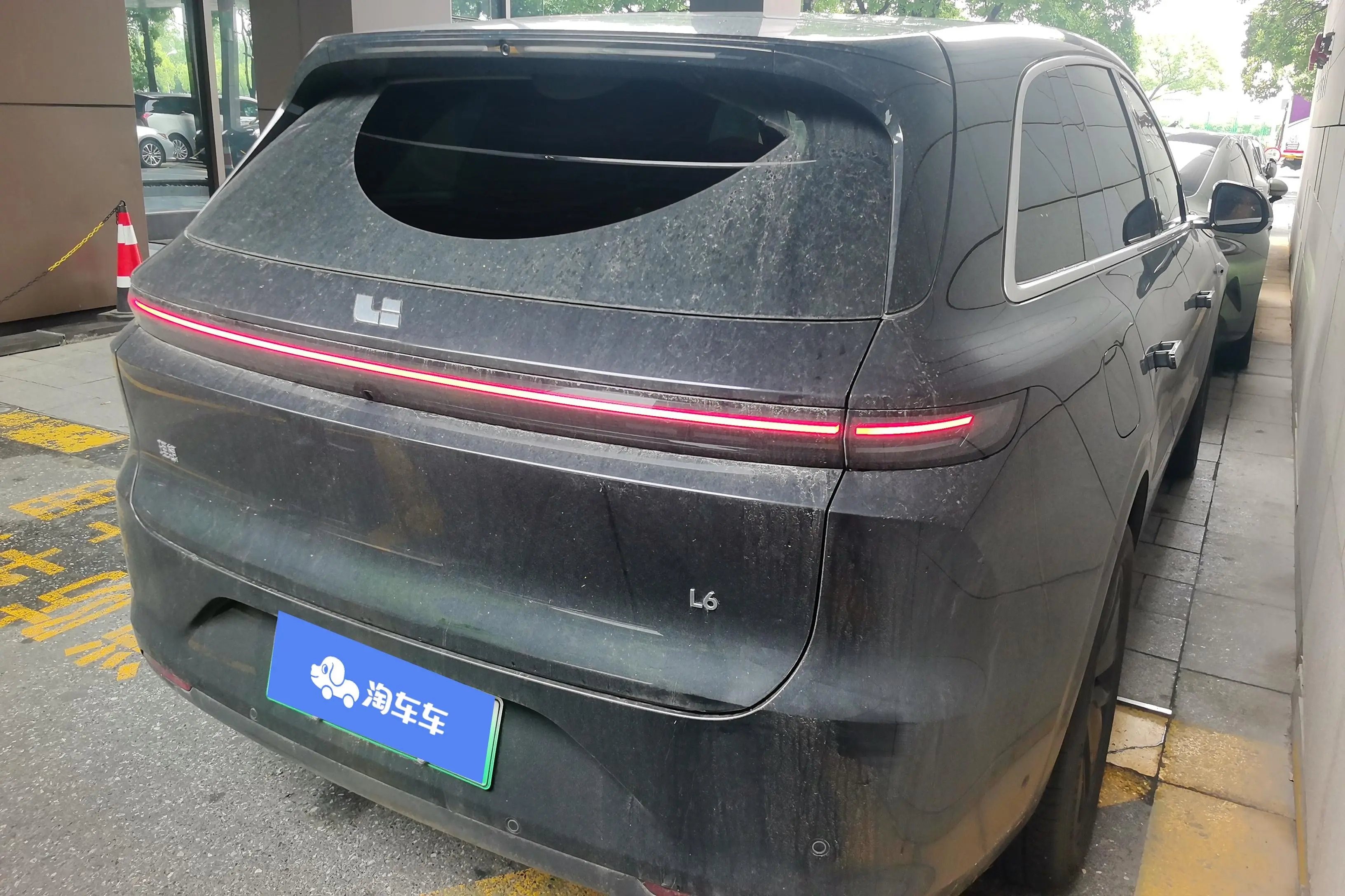 Lixiang L6