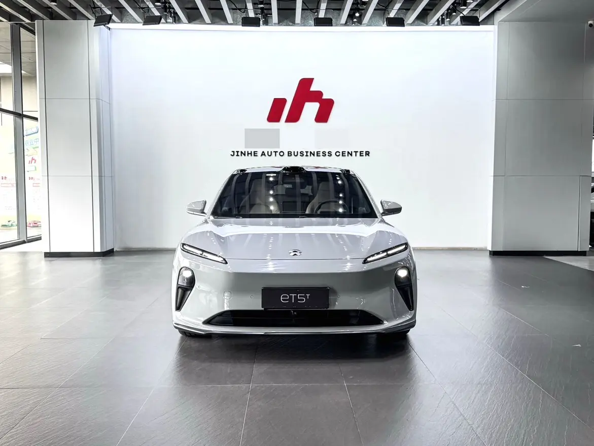 NIO ET5T  из Китая
