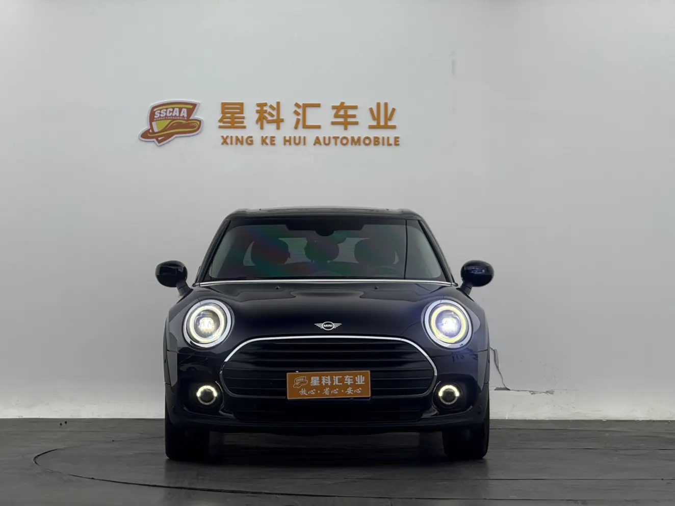 MINI CLUBMAN