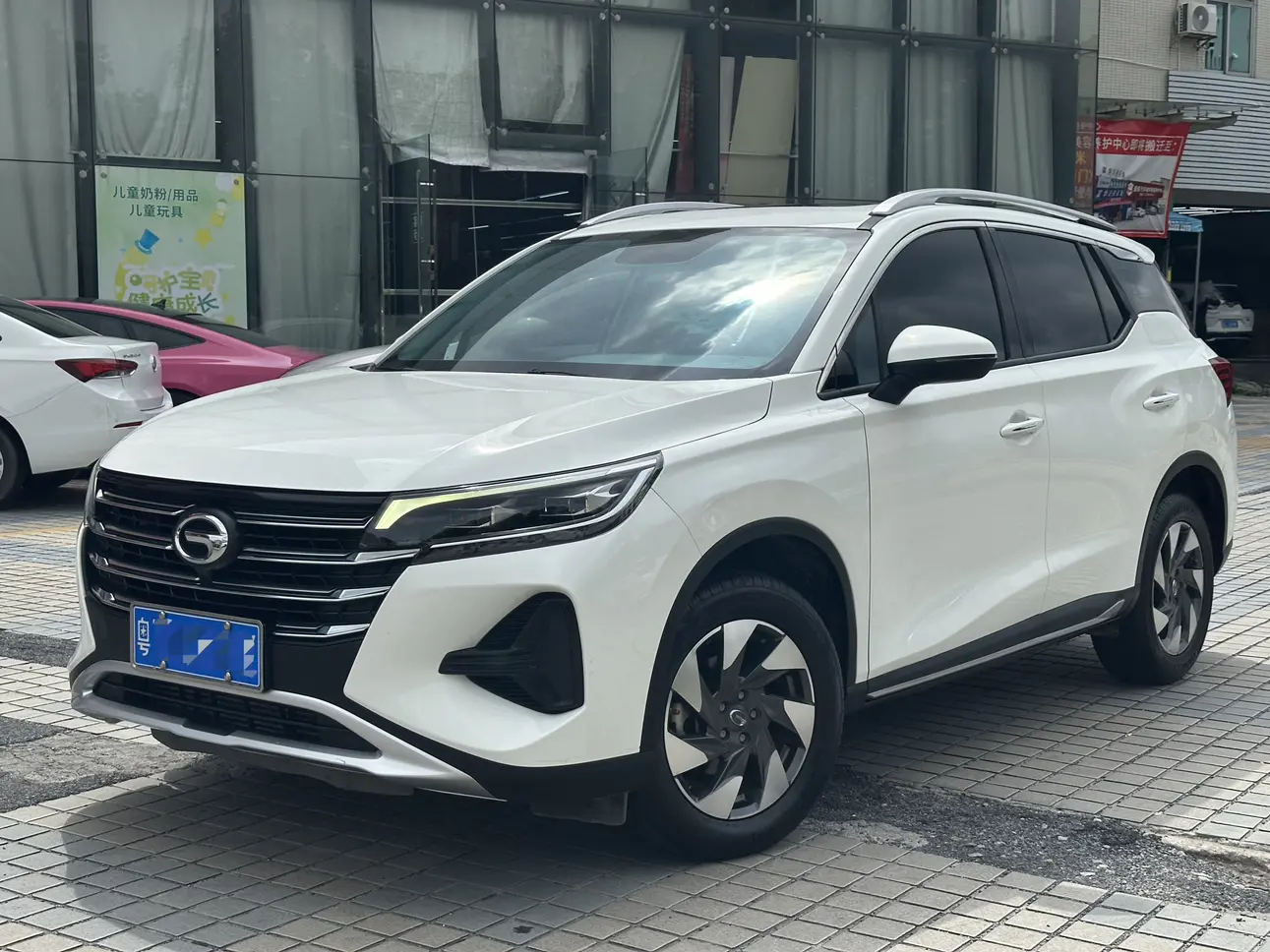 GAC Trumpchi GS4