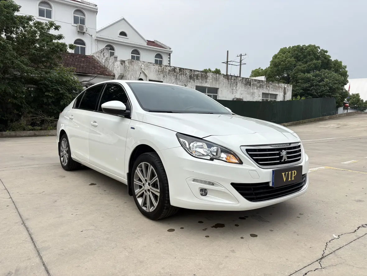 Peugeot 408