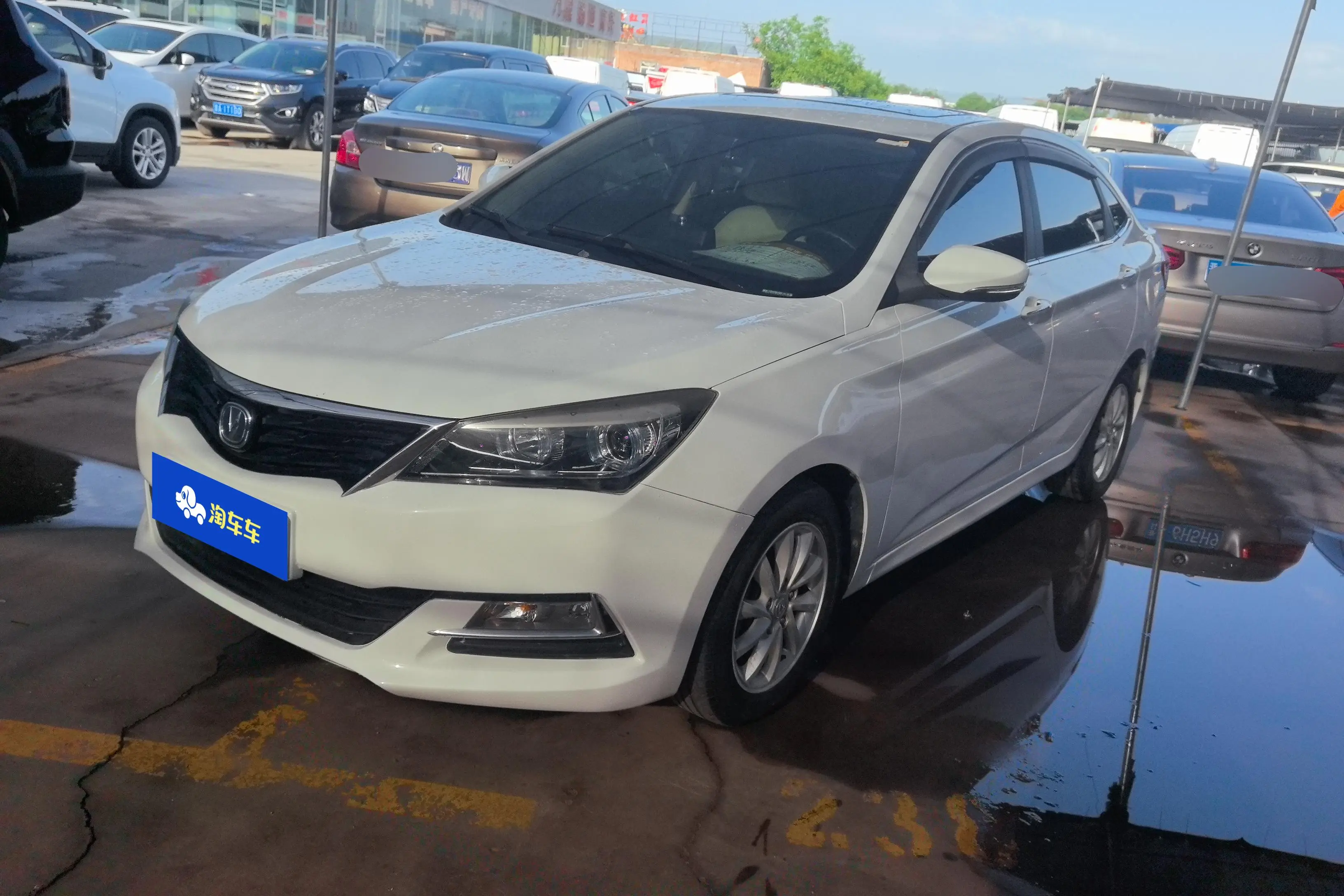 Changan Yuexiang V7