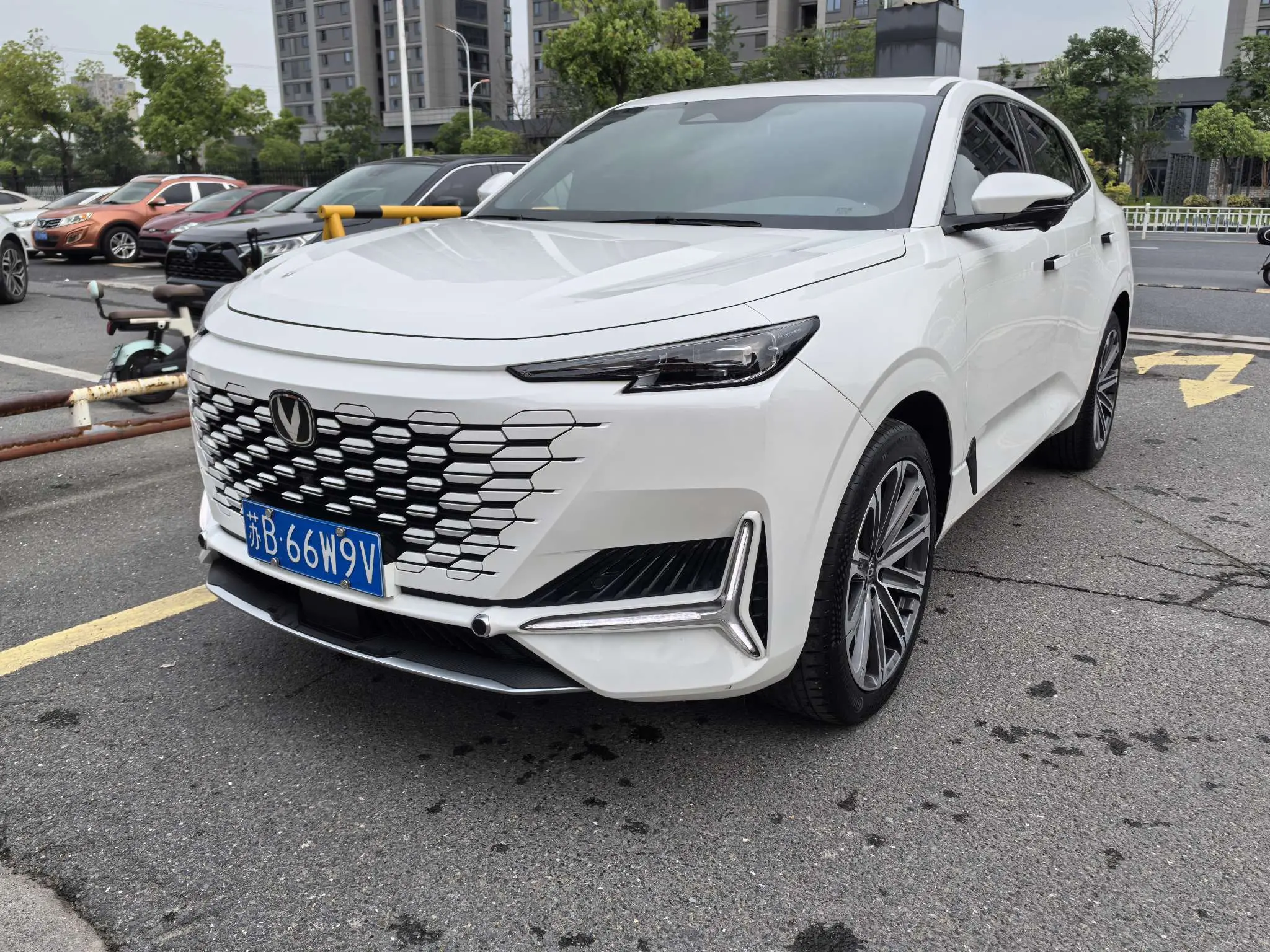 Changan Changan UNI-K  из Китая