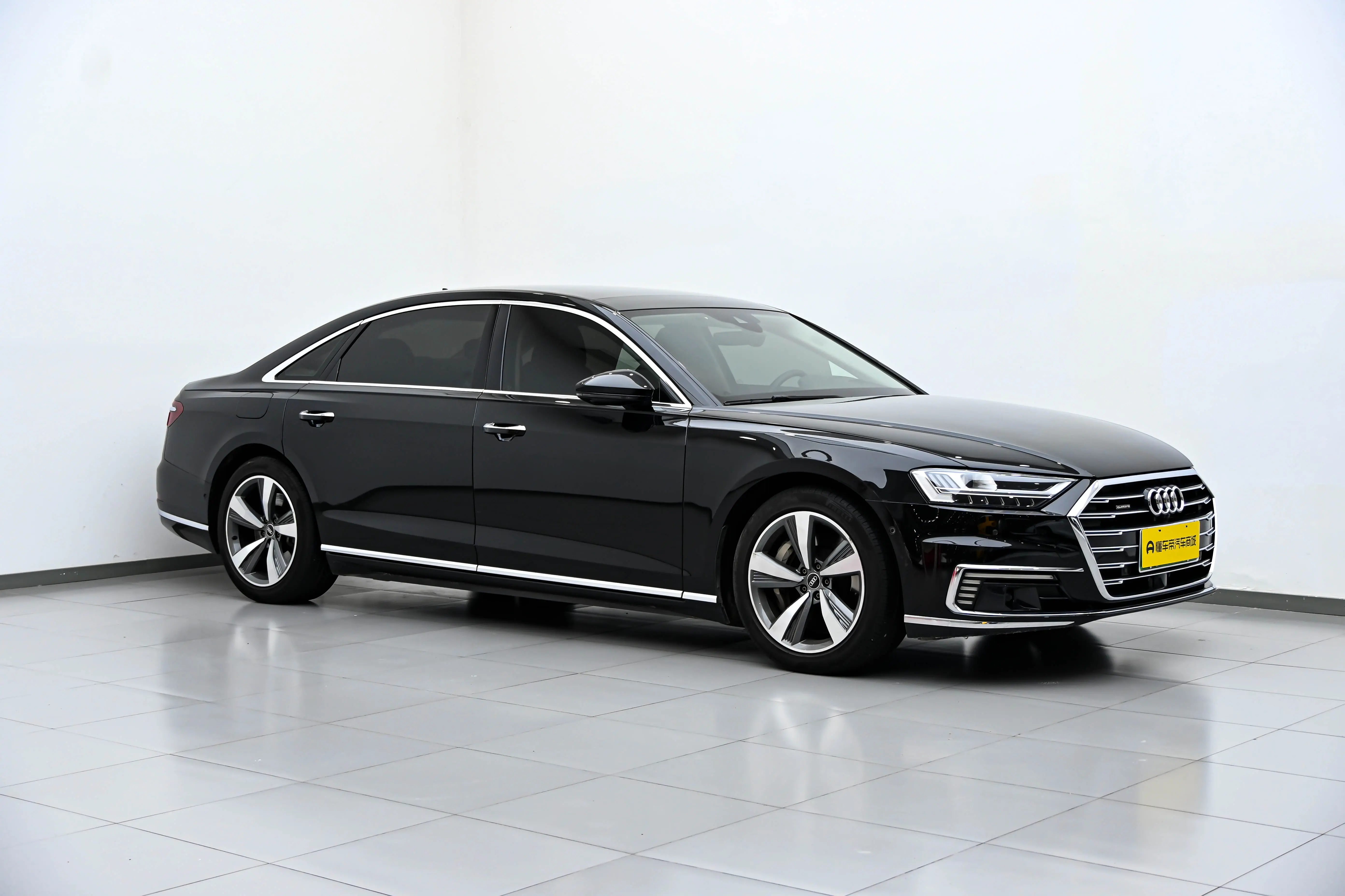 Audi A8 PHEV