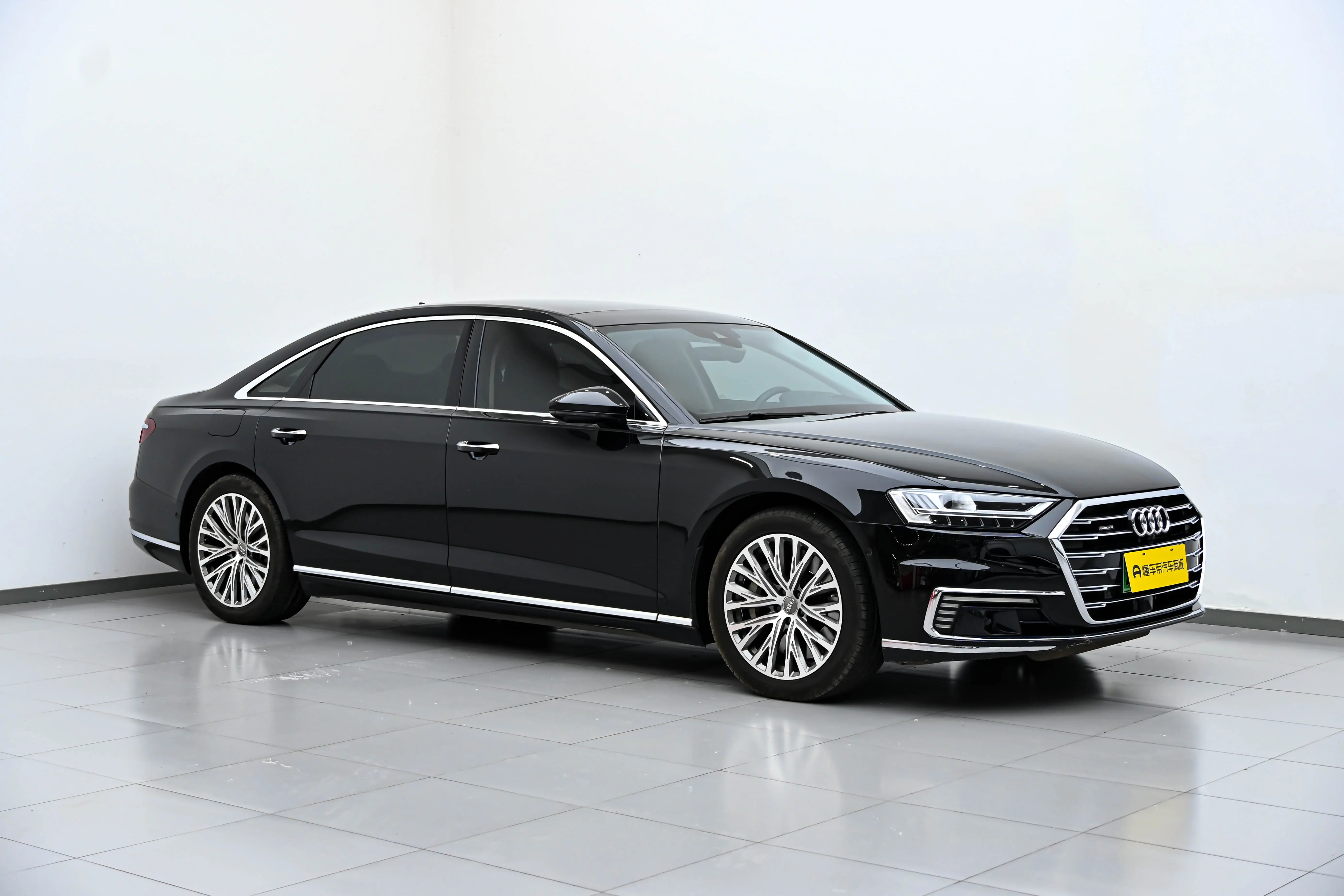 Audi A8 PHEV