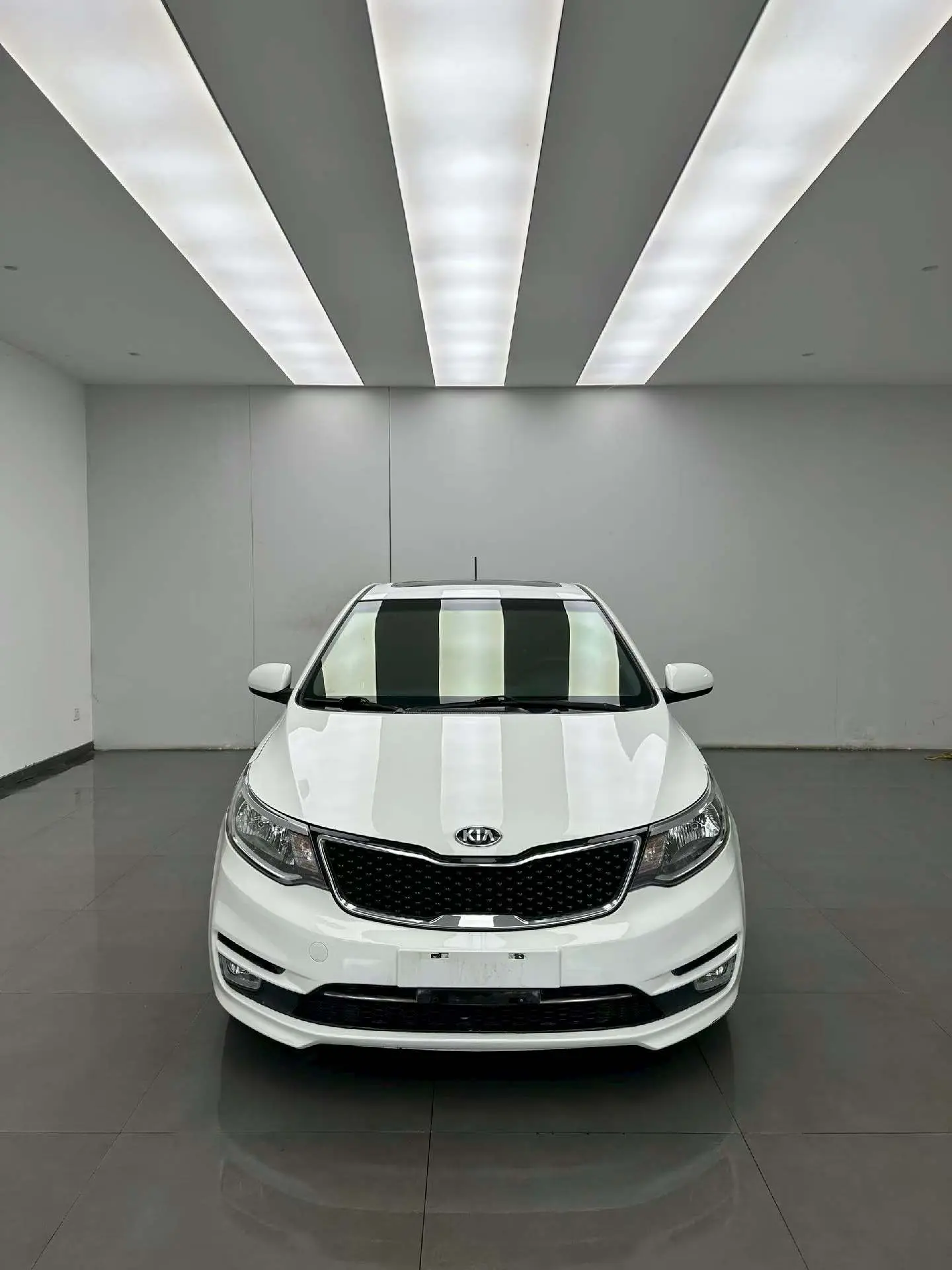 Kia K2