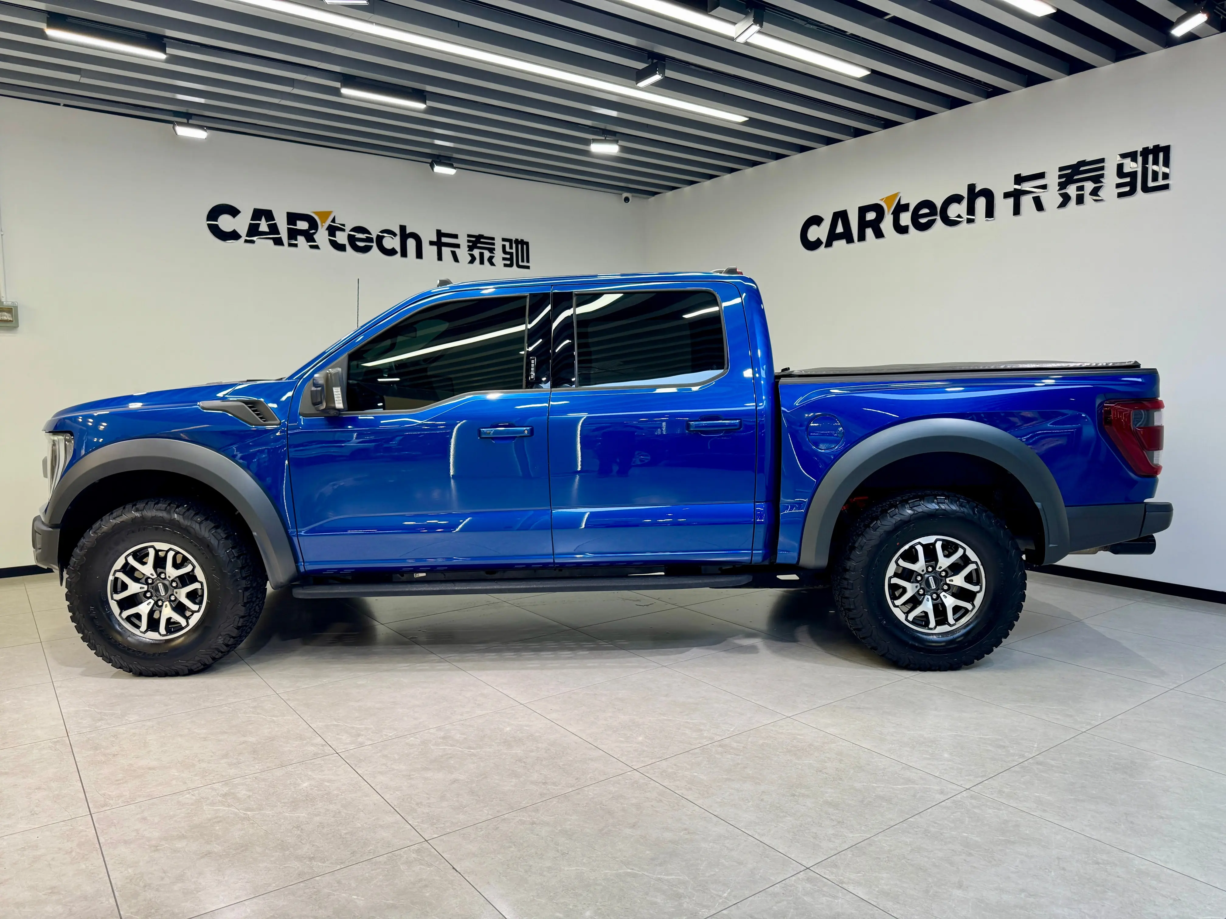 Ford F-150 Raptor