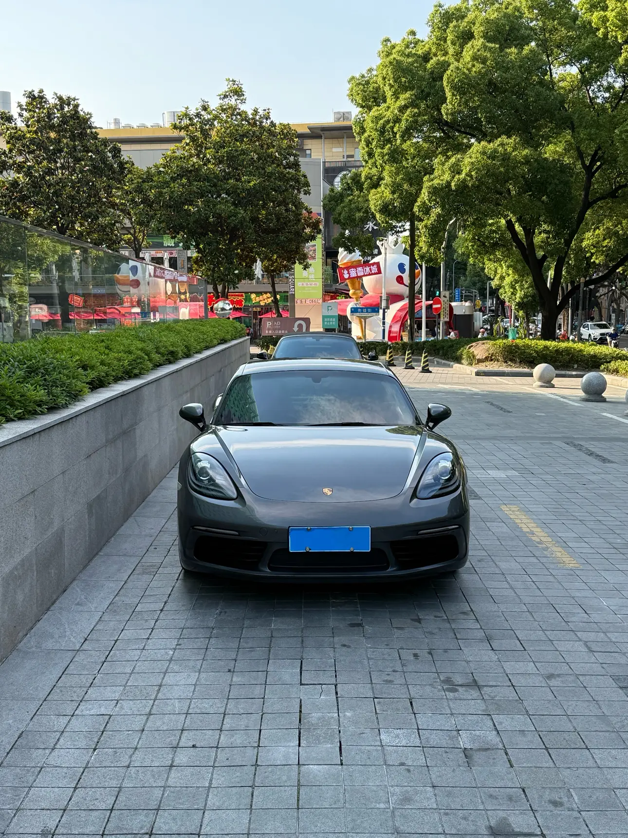 Porsche 718