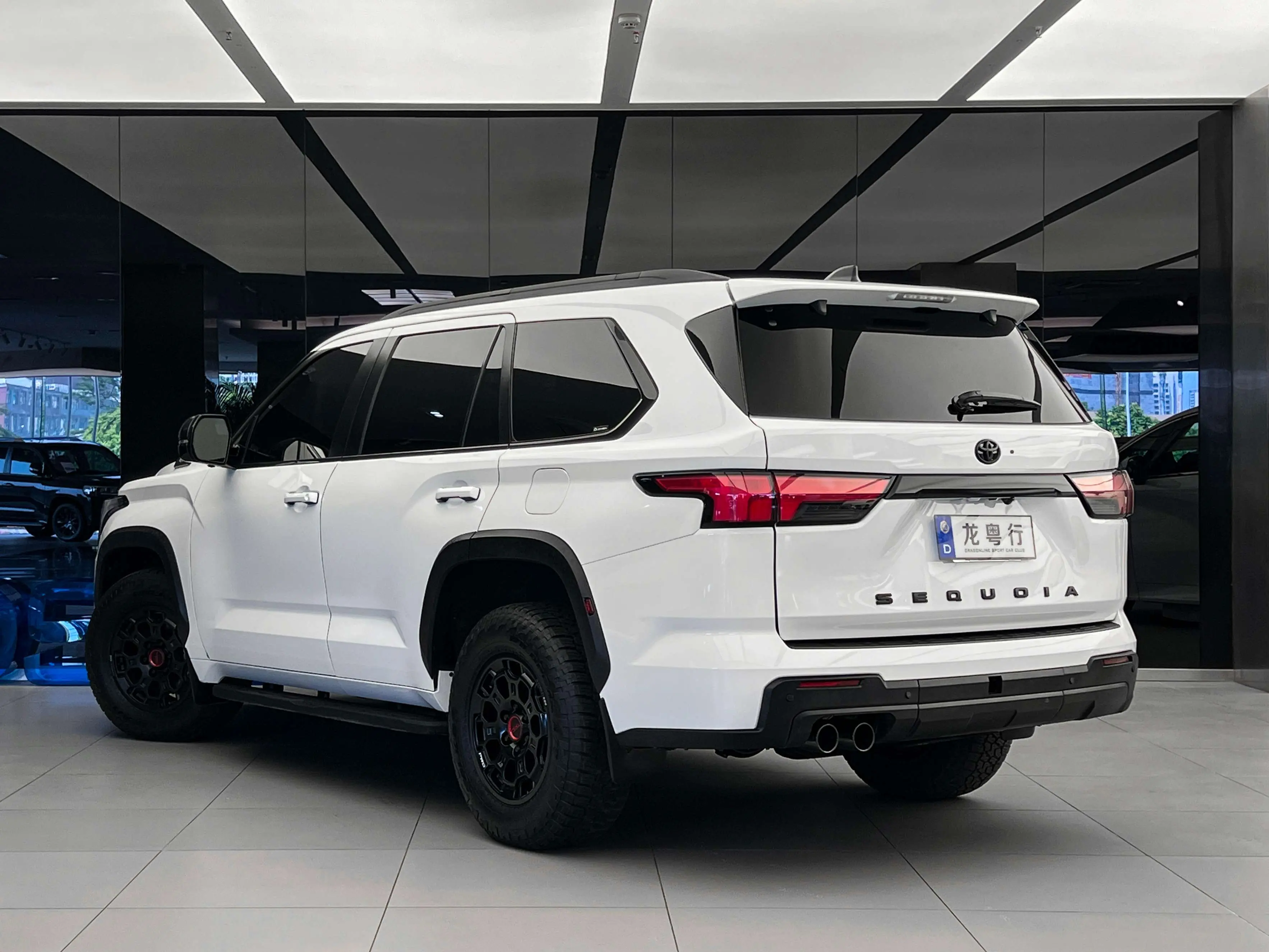 Toyota Sequoia
