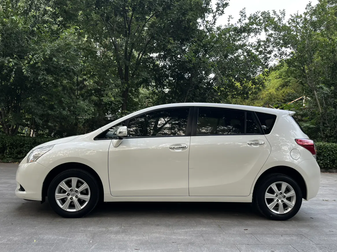 Toyota Verso / EZ