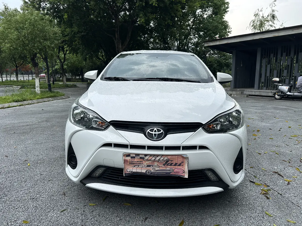 Toyota YARiS L Enjoy