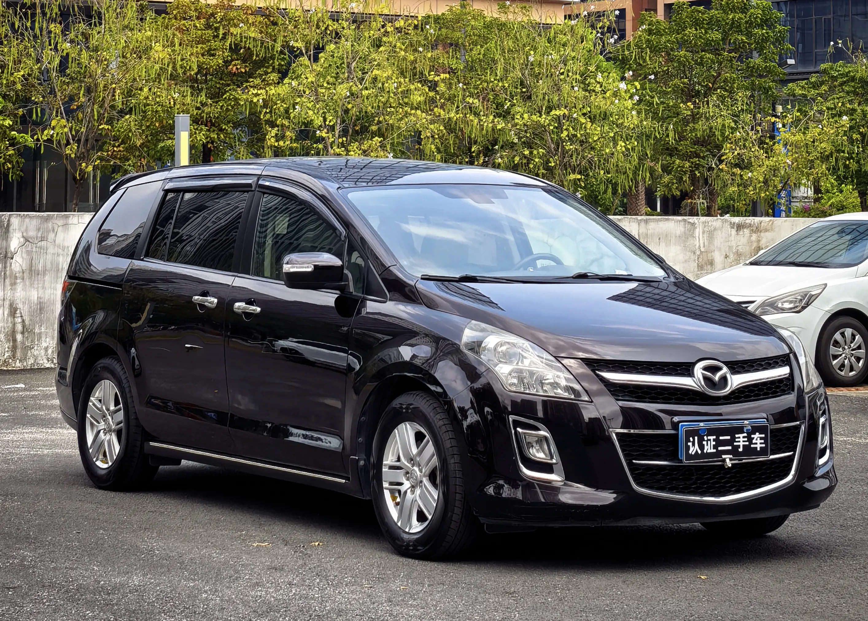 Mazda 8