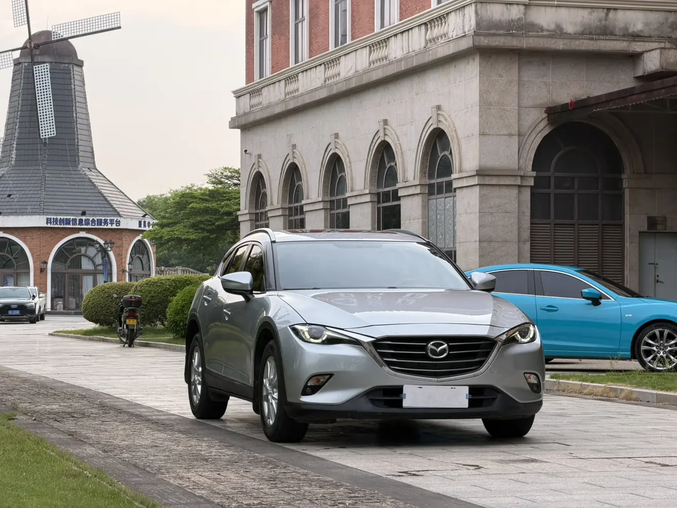 Mazda CX-4
