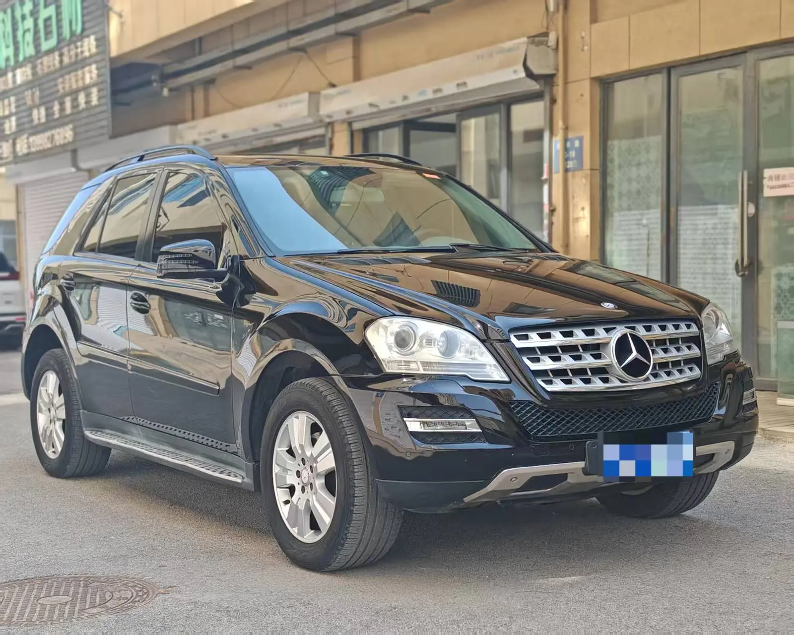 Mercedes-Benz M Class