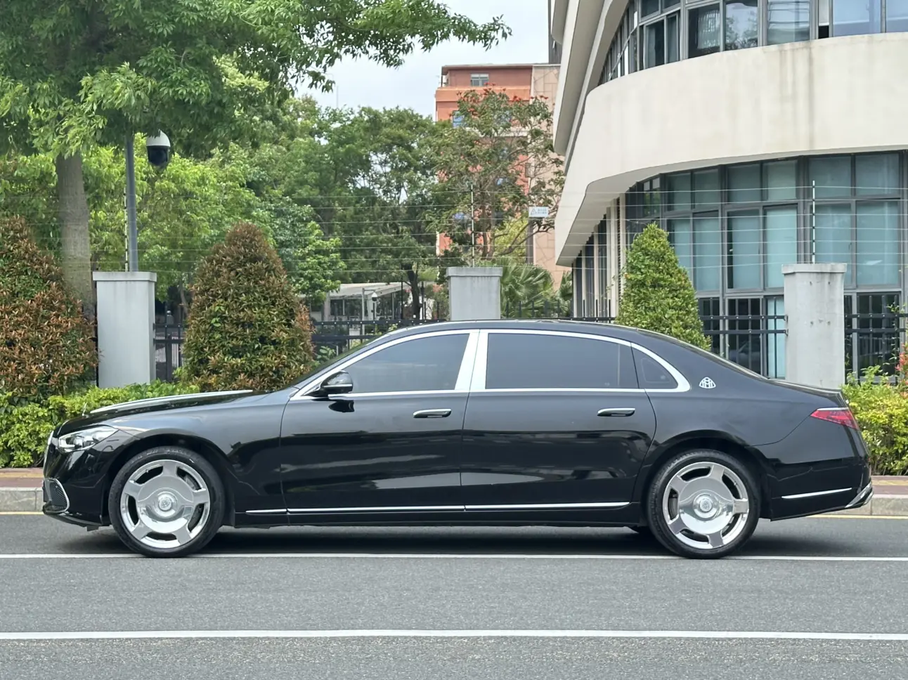 Mercedes-Benz Maybach S-Class