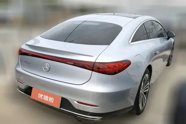 Mercedes-Benz EQS