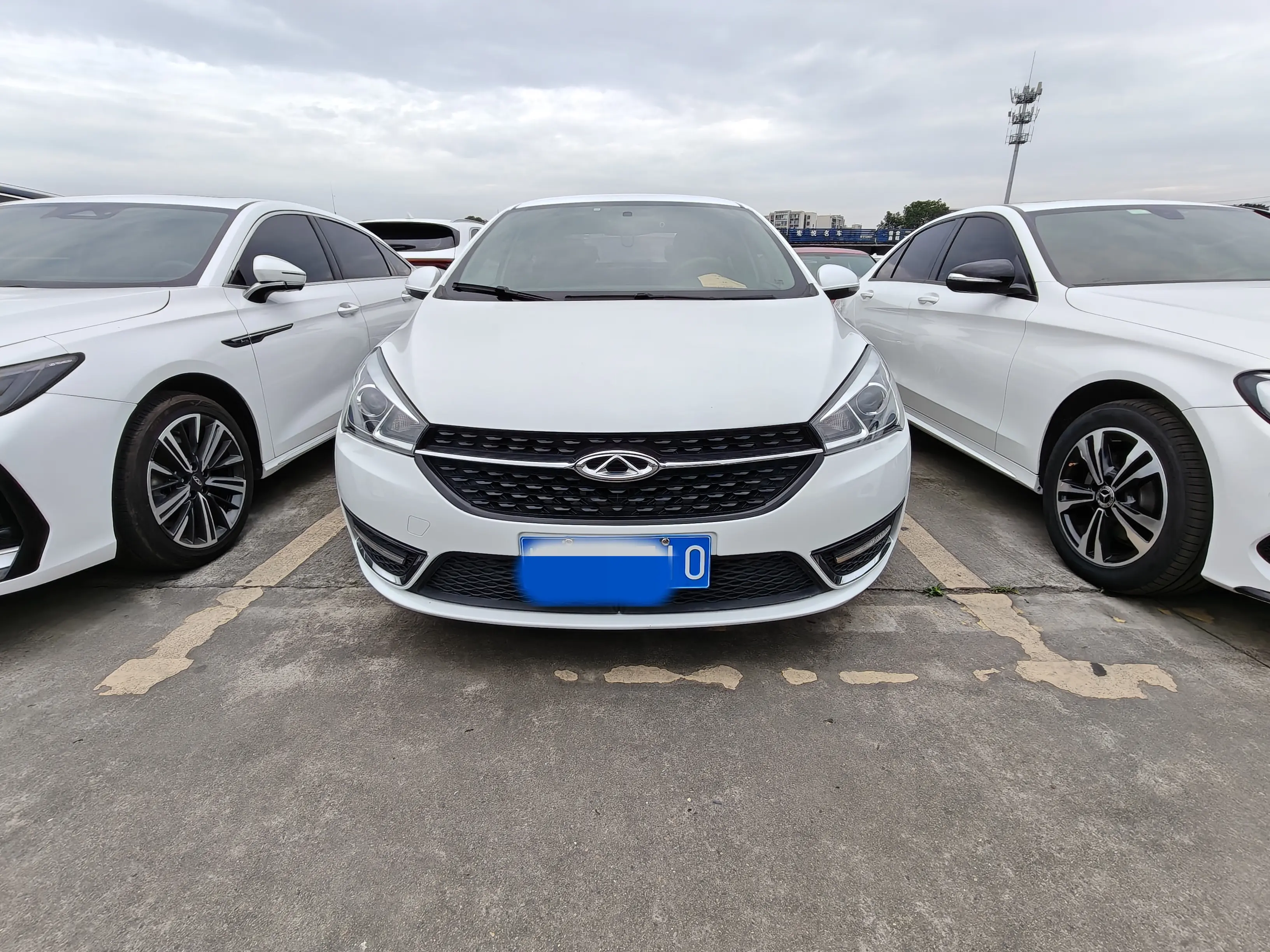 Chery Arrizo 5