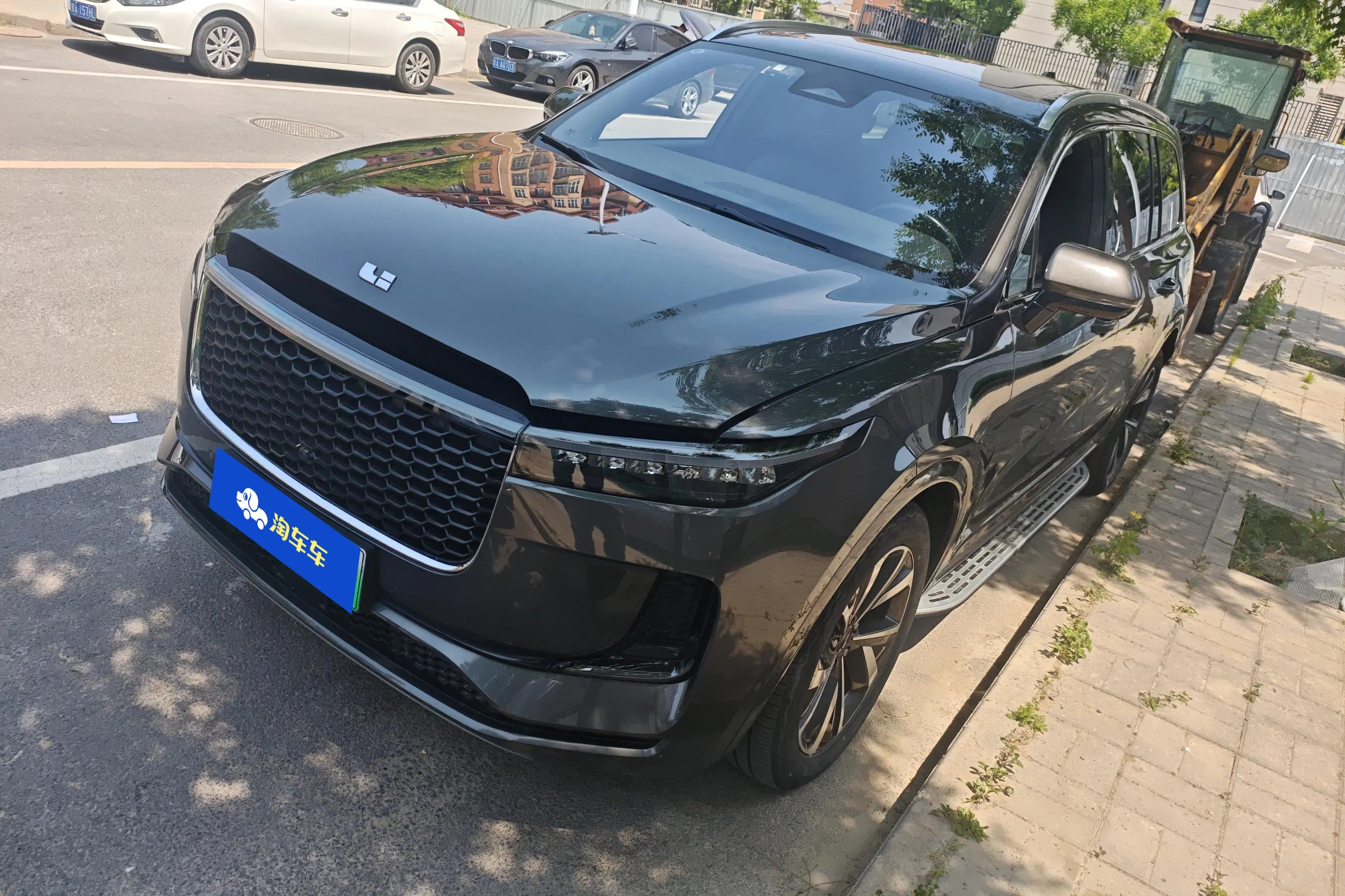 Li ONE (Ideal ONE)  из Китая