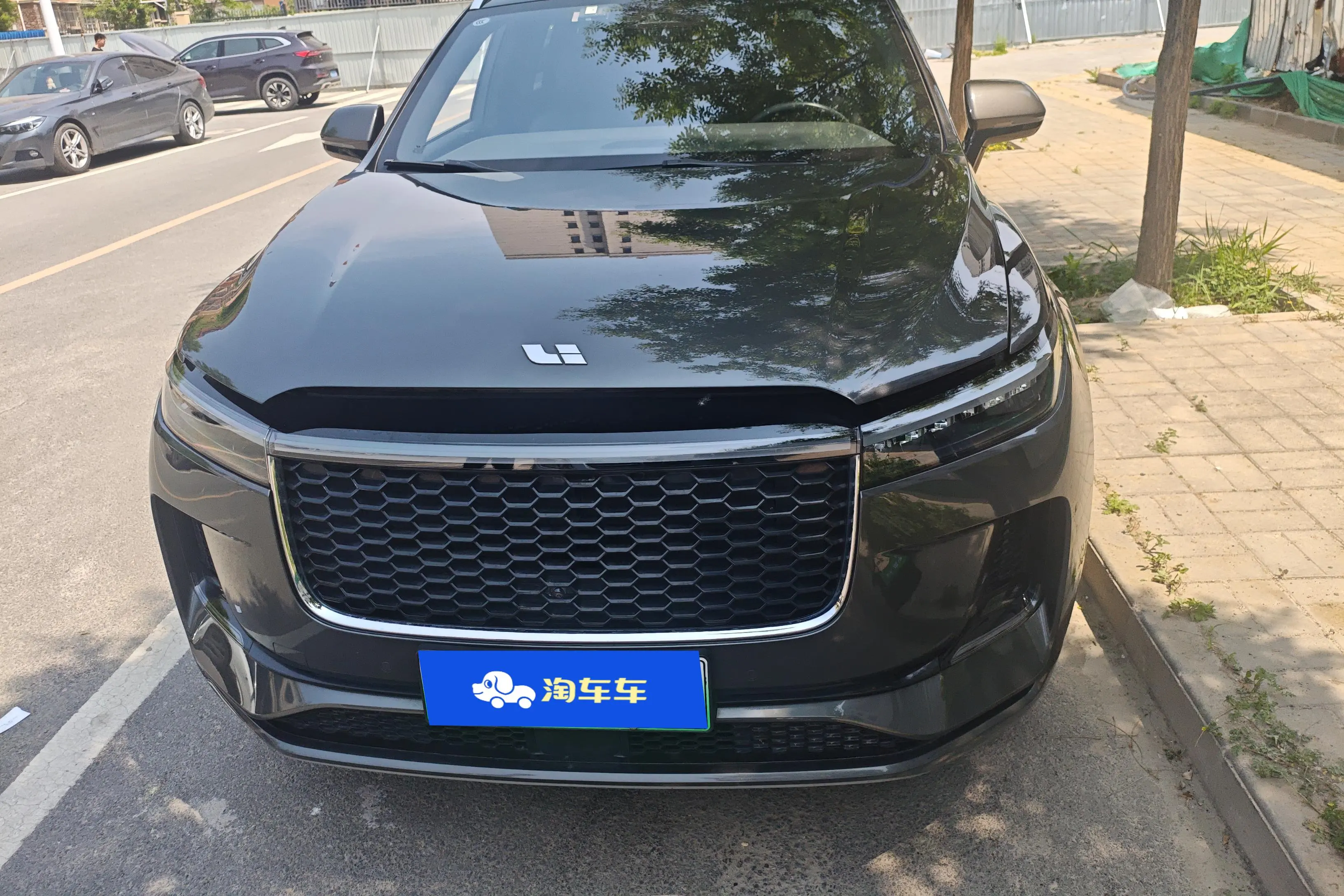 Li ONE (Ideal ONE)  из Китая