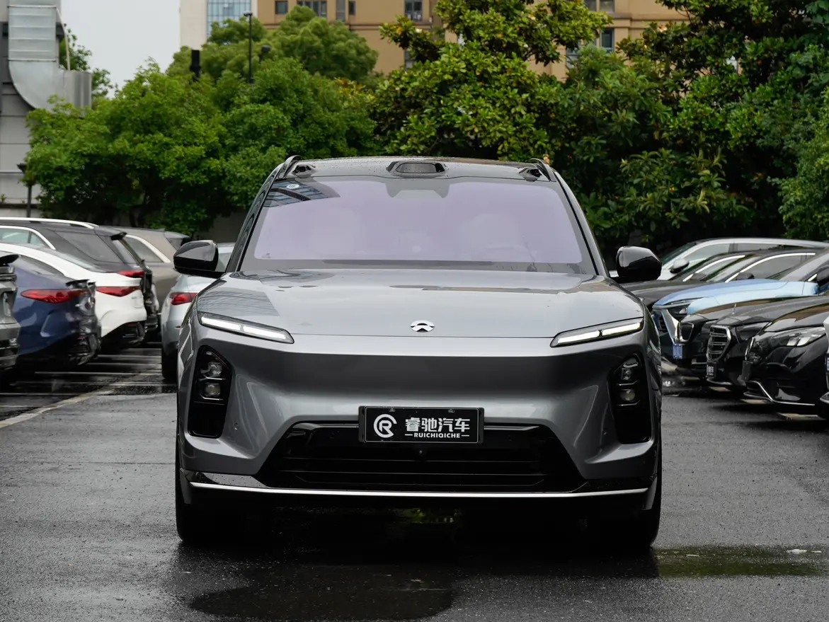 NIO ES6