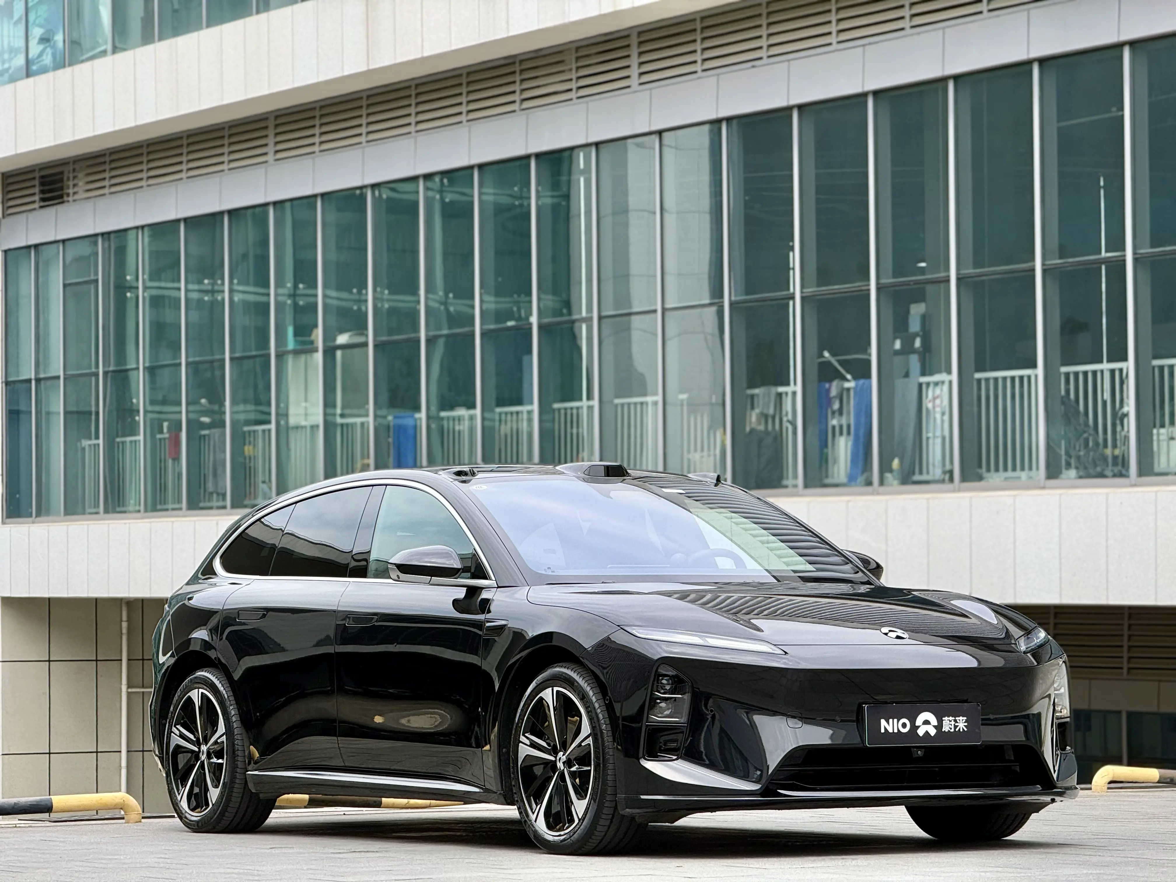 NIO ET5T