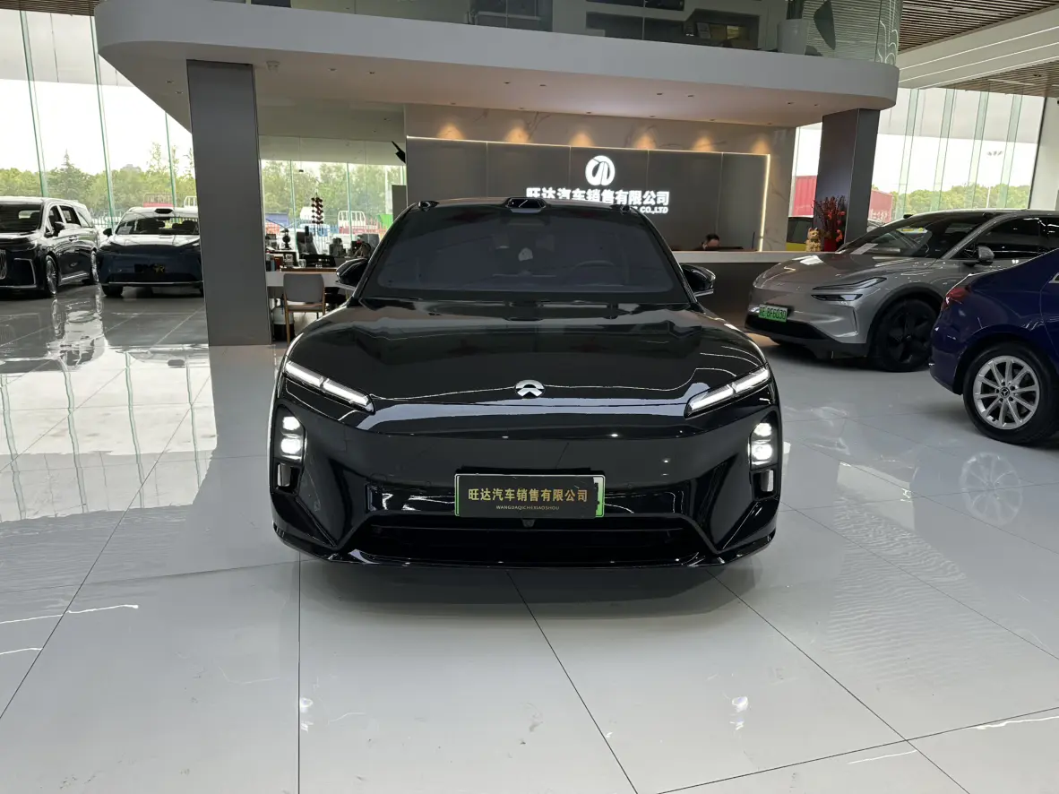 NIO ET5T