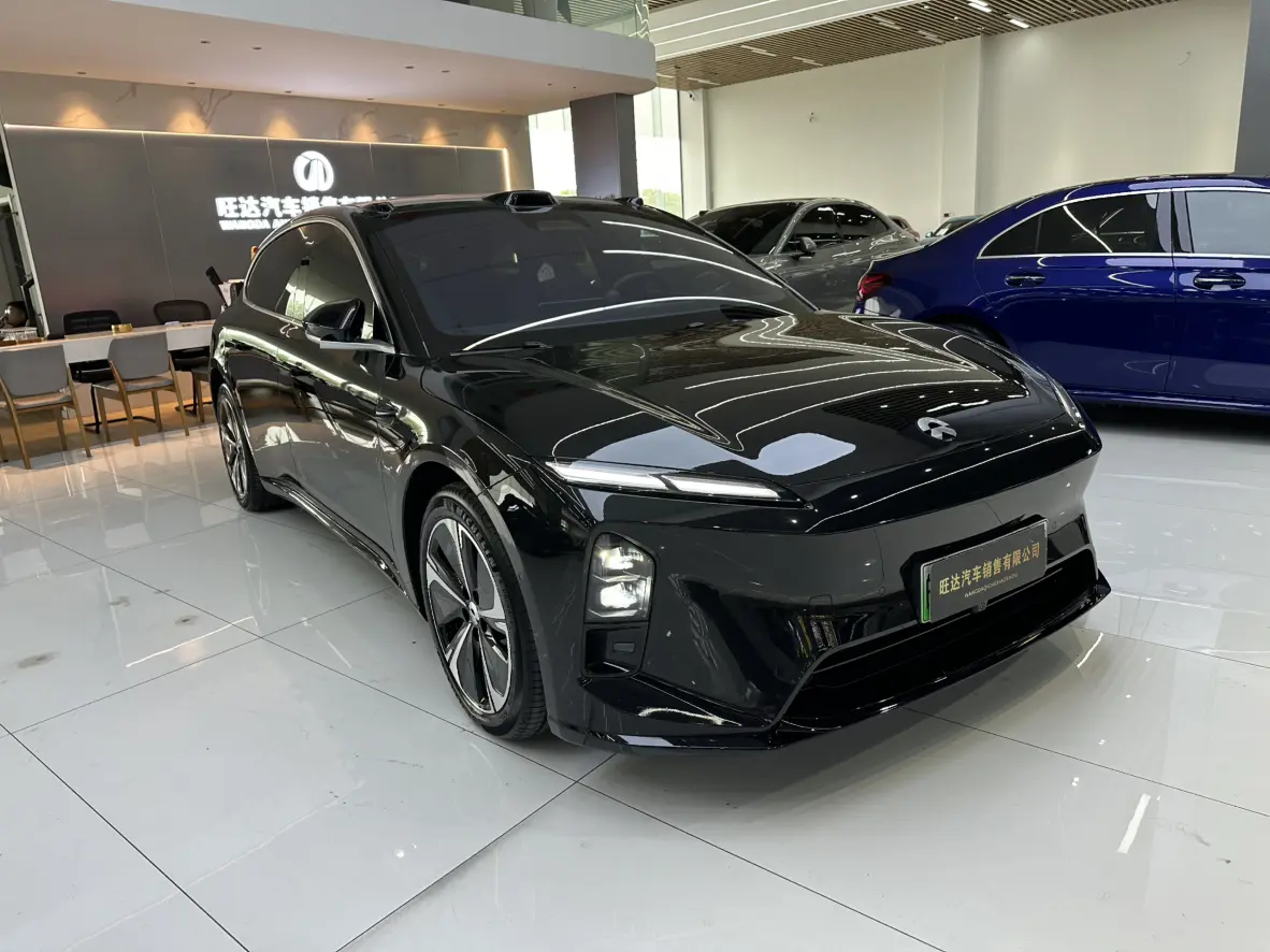 NIO ET5T