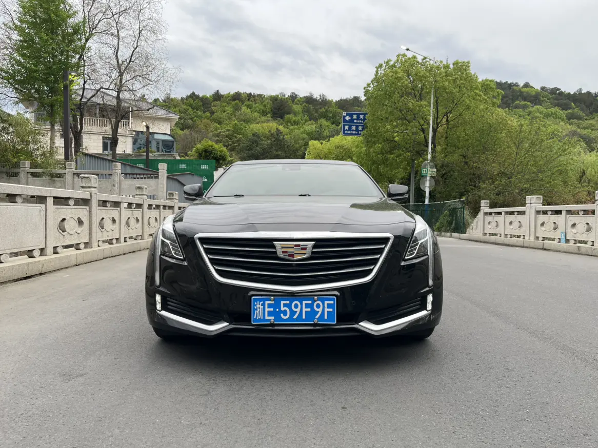 Cadillac CT6