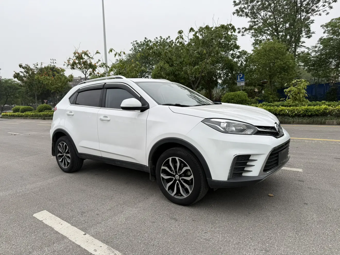 MG Ruiteng