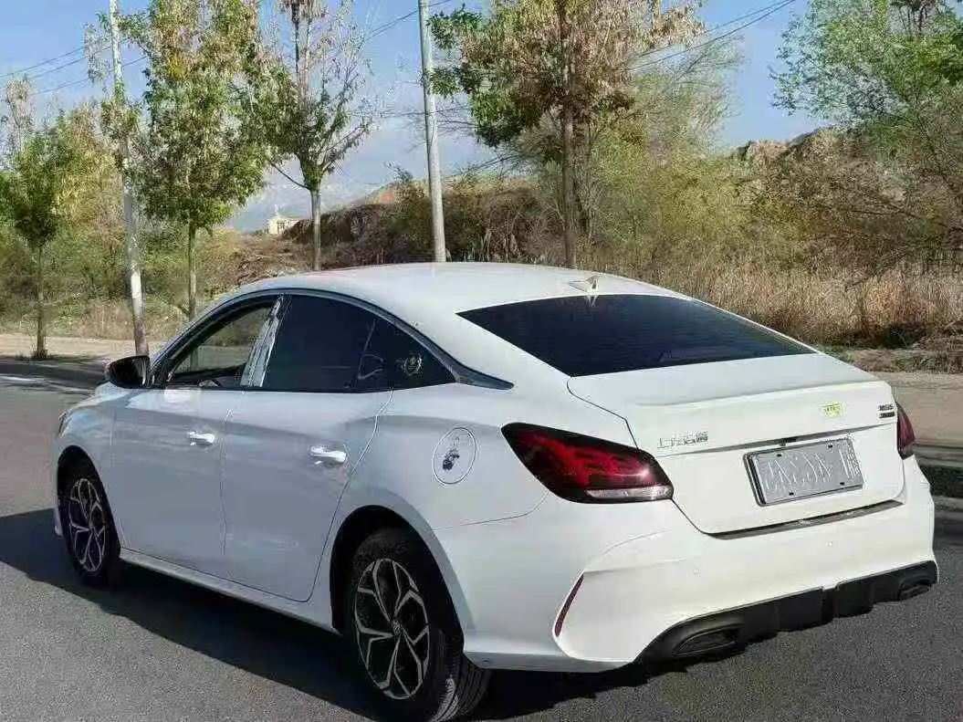 MG 5