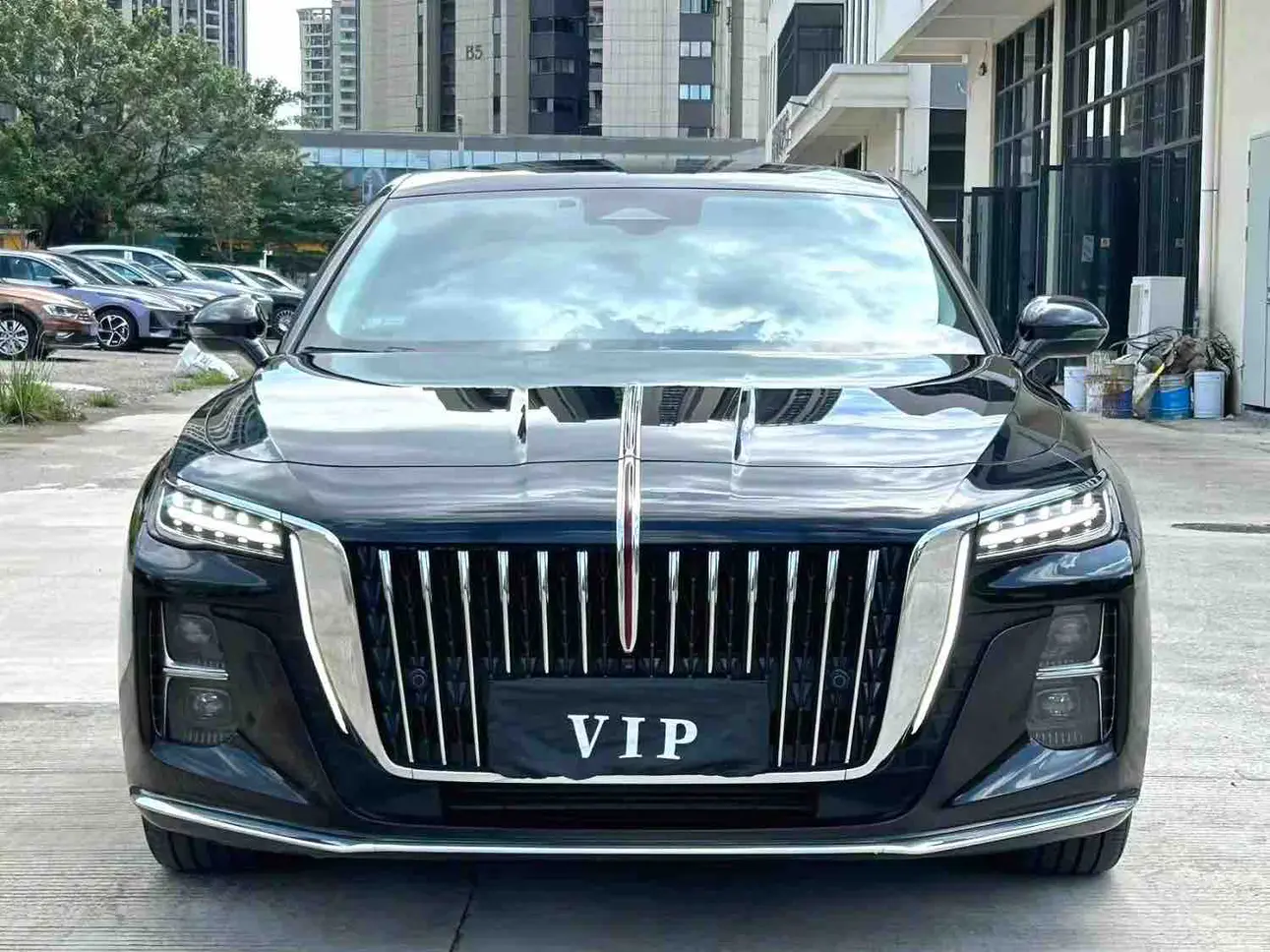 Hongqi H5