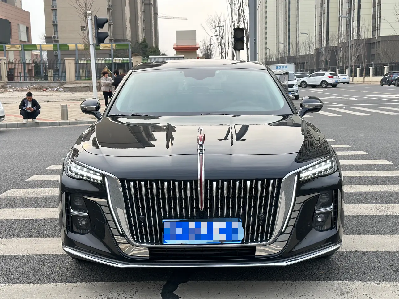 Hongqi H5