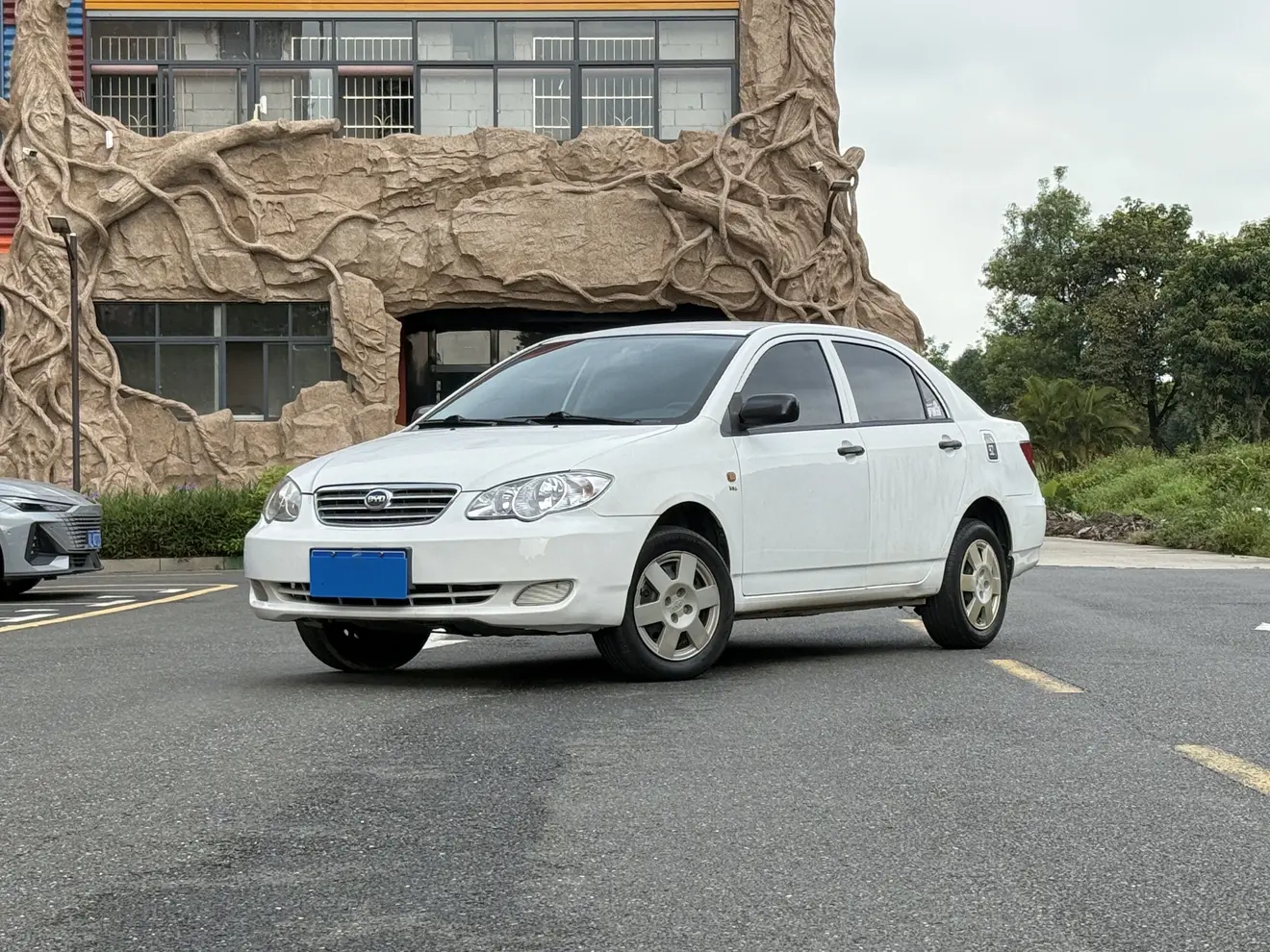BYD F3