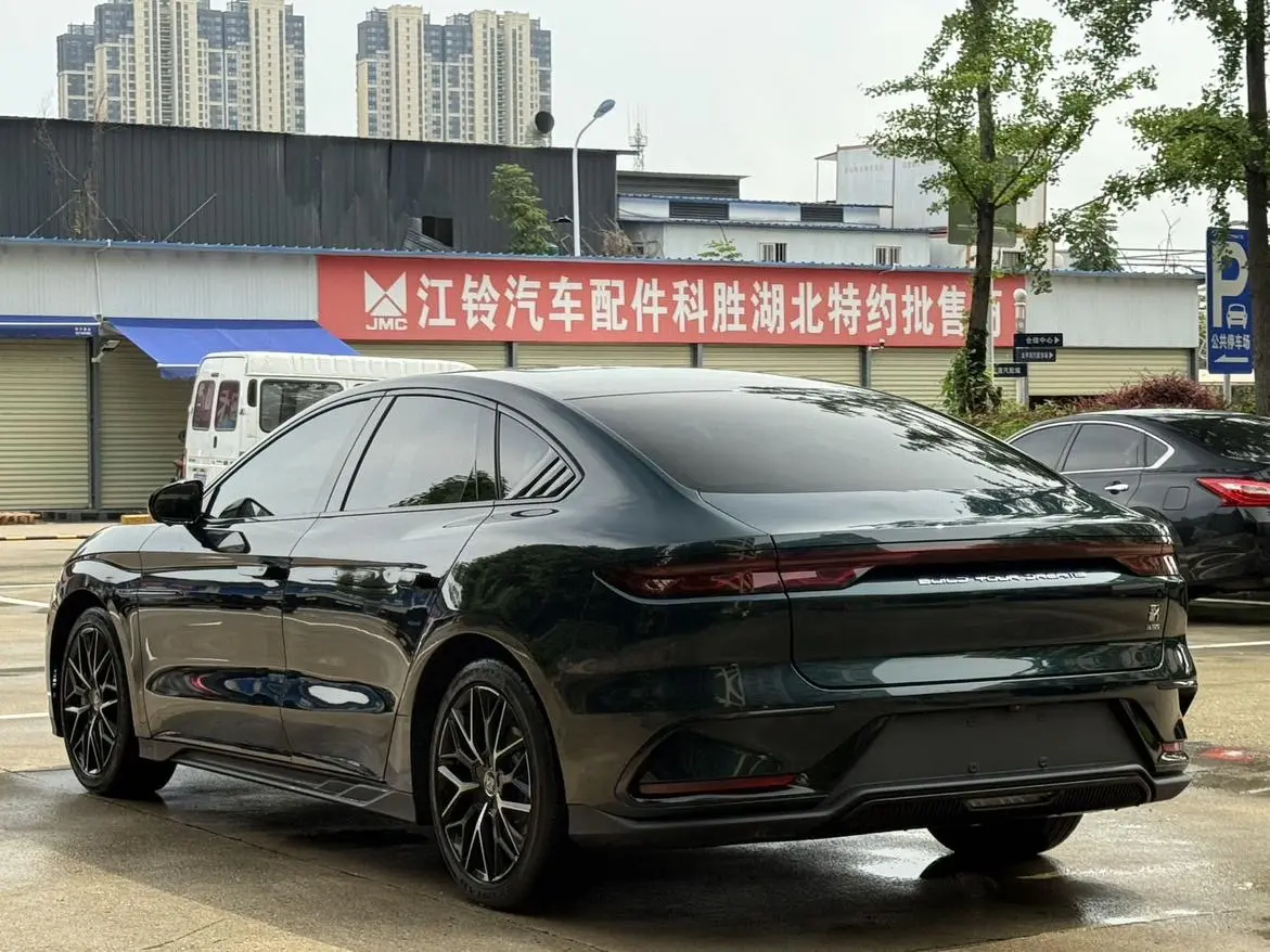 BYD Han EV