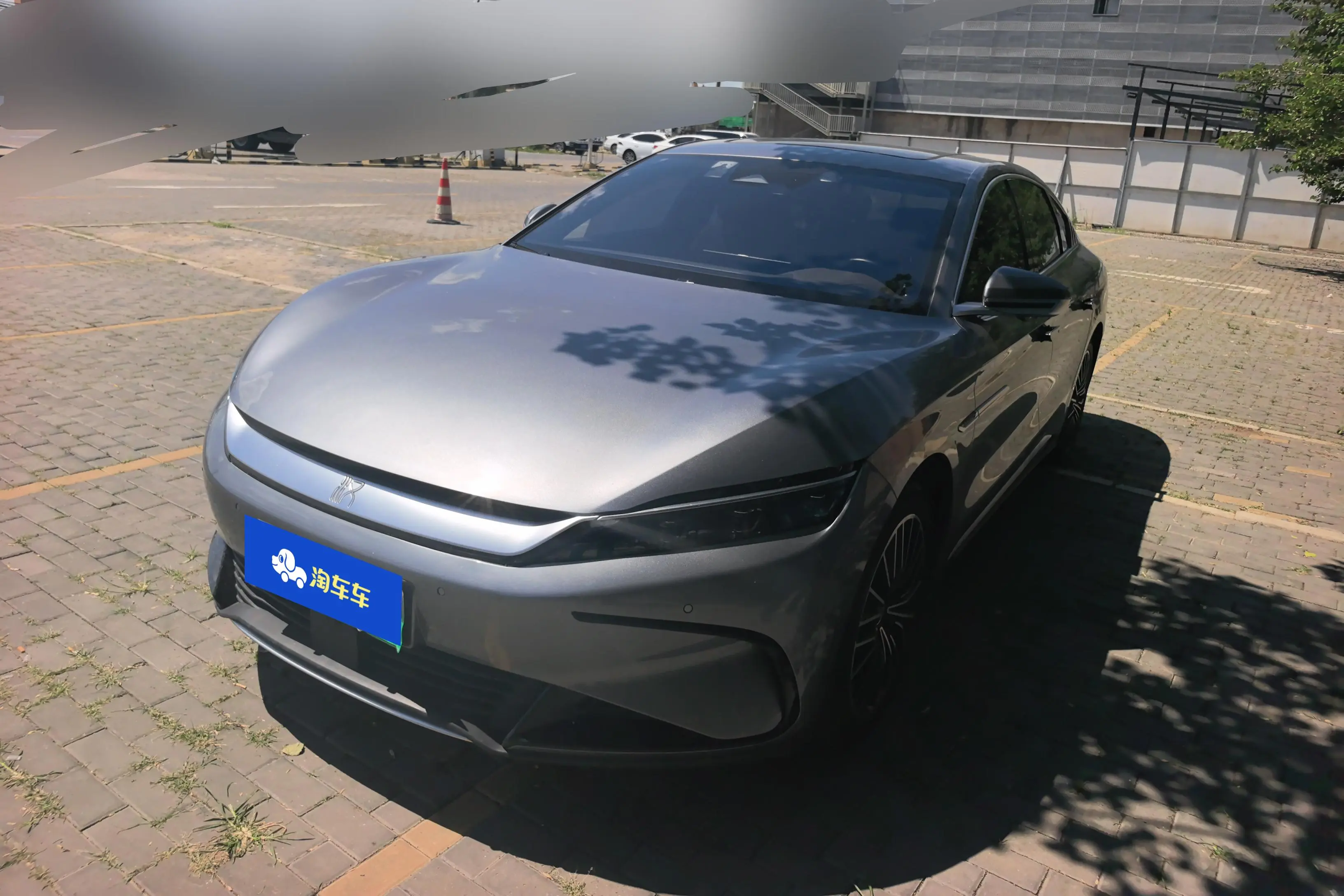 BYD Han EV