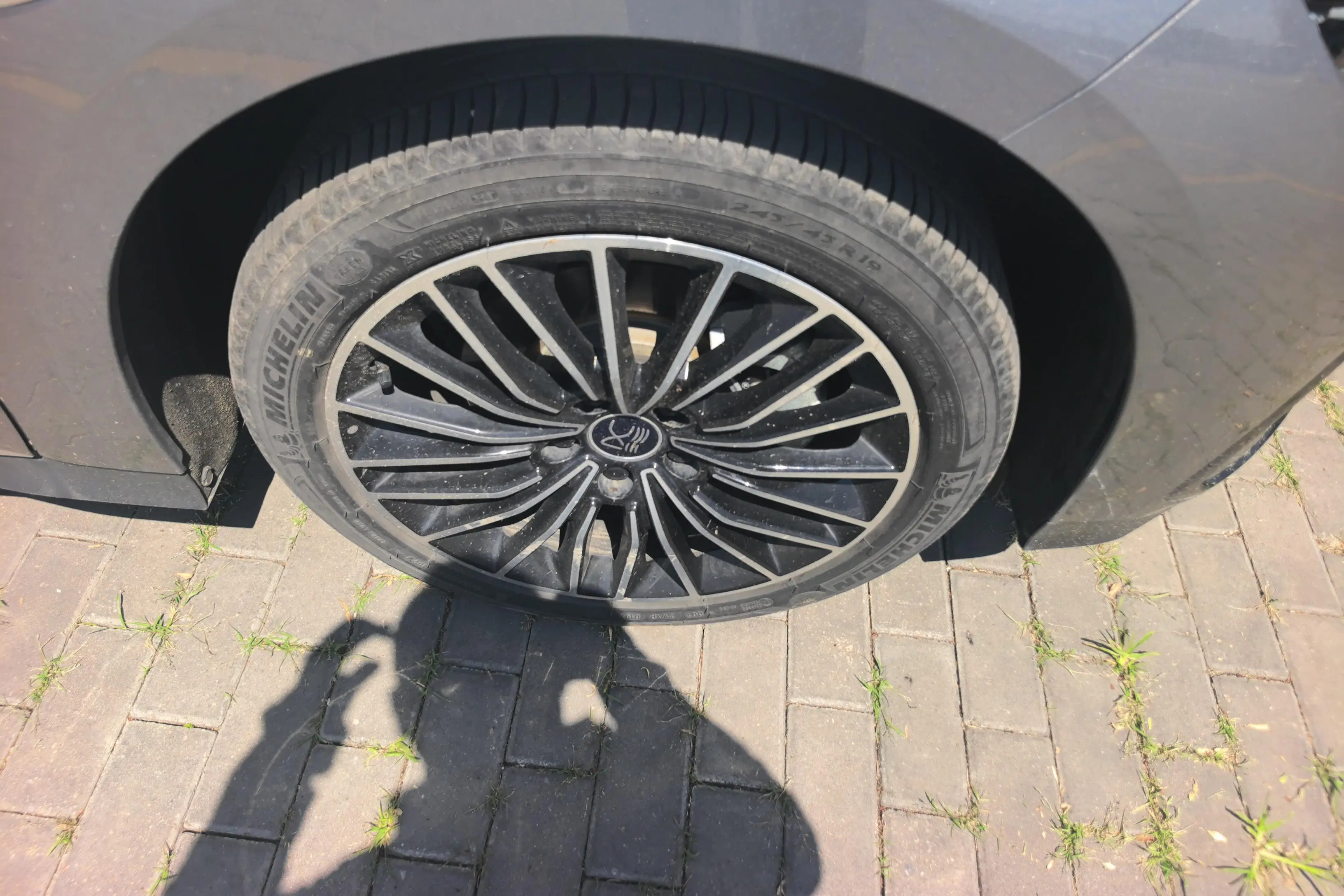 BYD Han EV